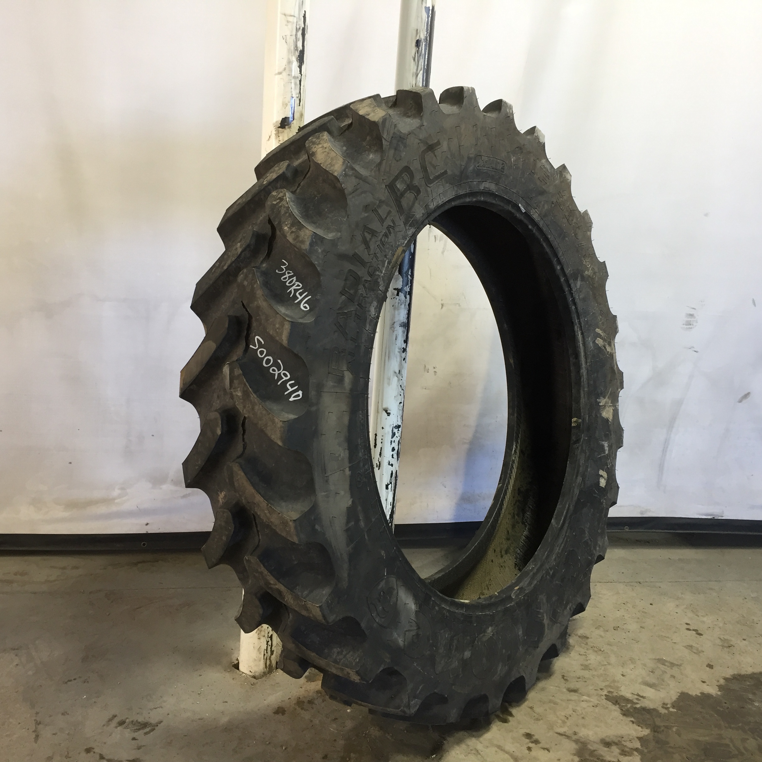 380/90R46 Firestone Radial All Traction RC R-1W Tire S002940