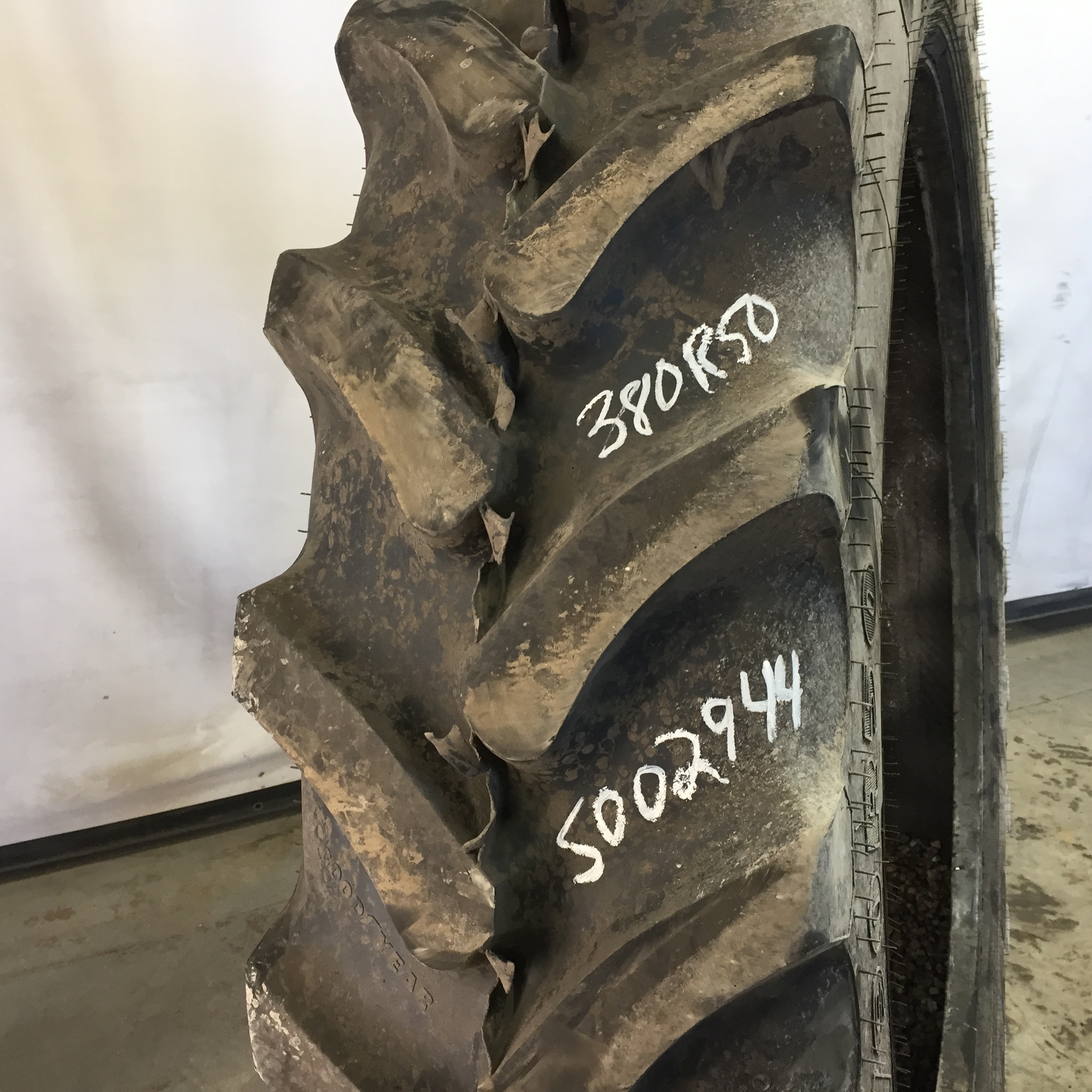 380/90R50 Goodyear Farm Ultra Sprayer R-1 Tire S002944