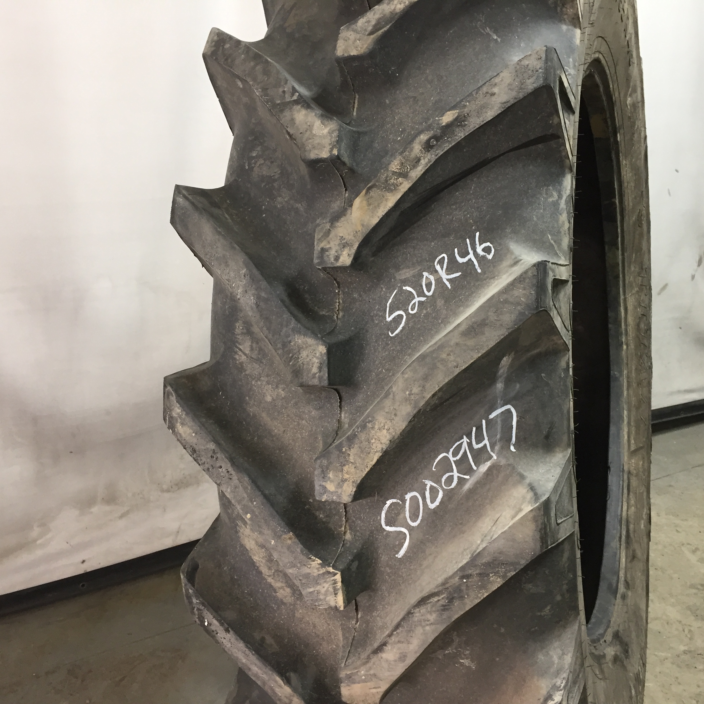 520/85R46 Titan Farm AG49M Radial R-1W Tire S002947