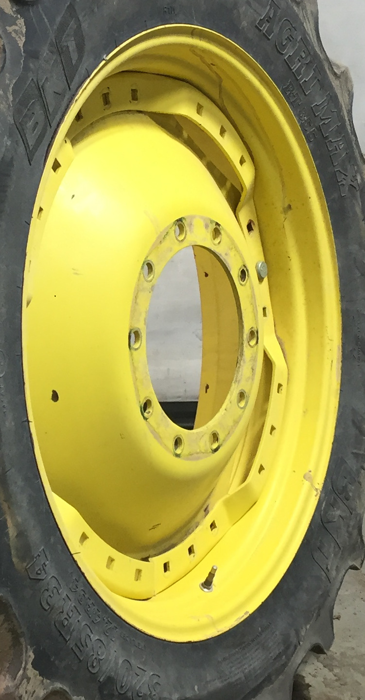 34'' Waffle Wheel (Groups of 3 bolts) Rim Center WT008156CTR