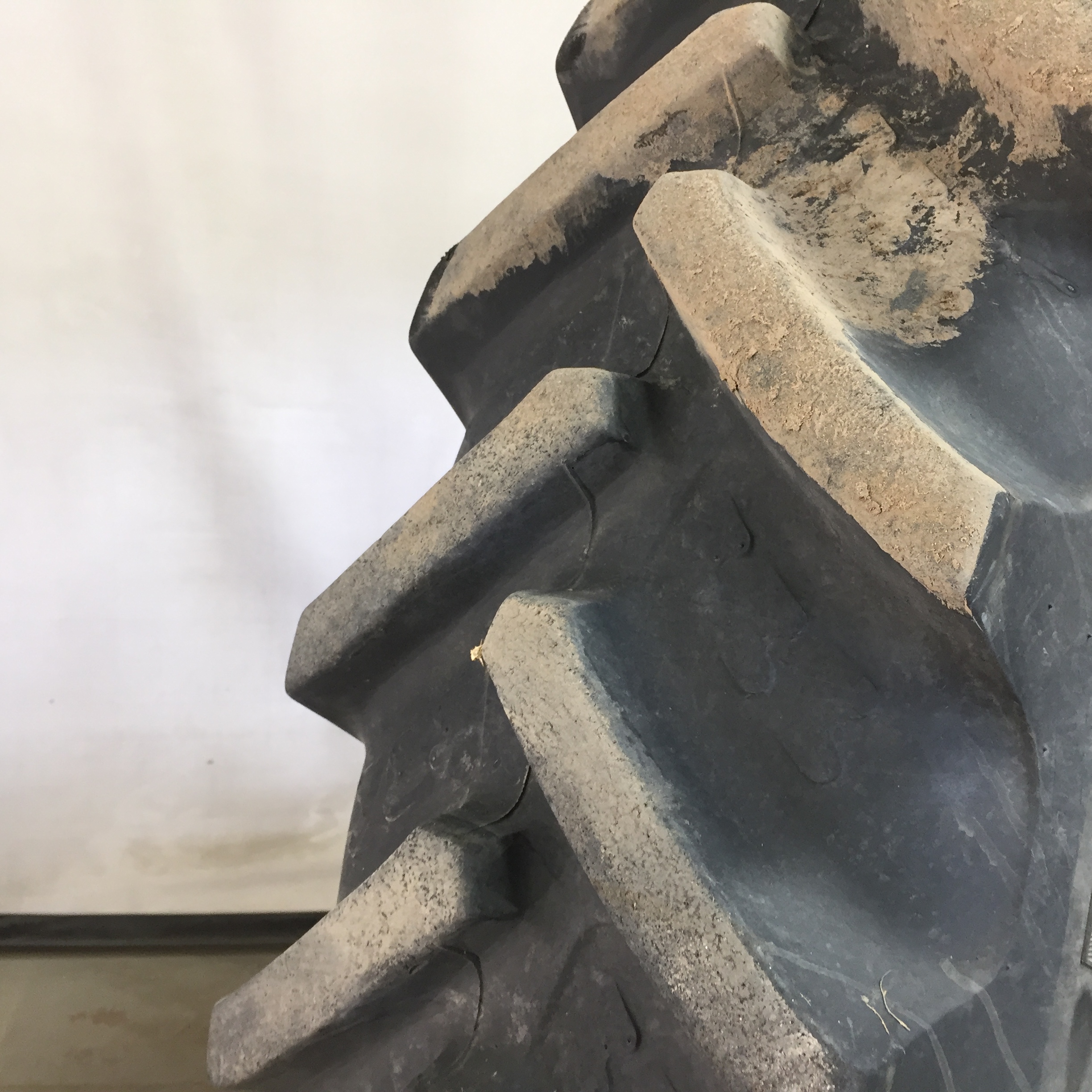 320/90R50 BKT Tires Agrimax RT 945 R-1W Tire RT008158