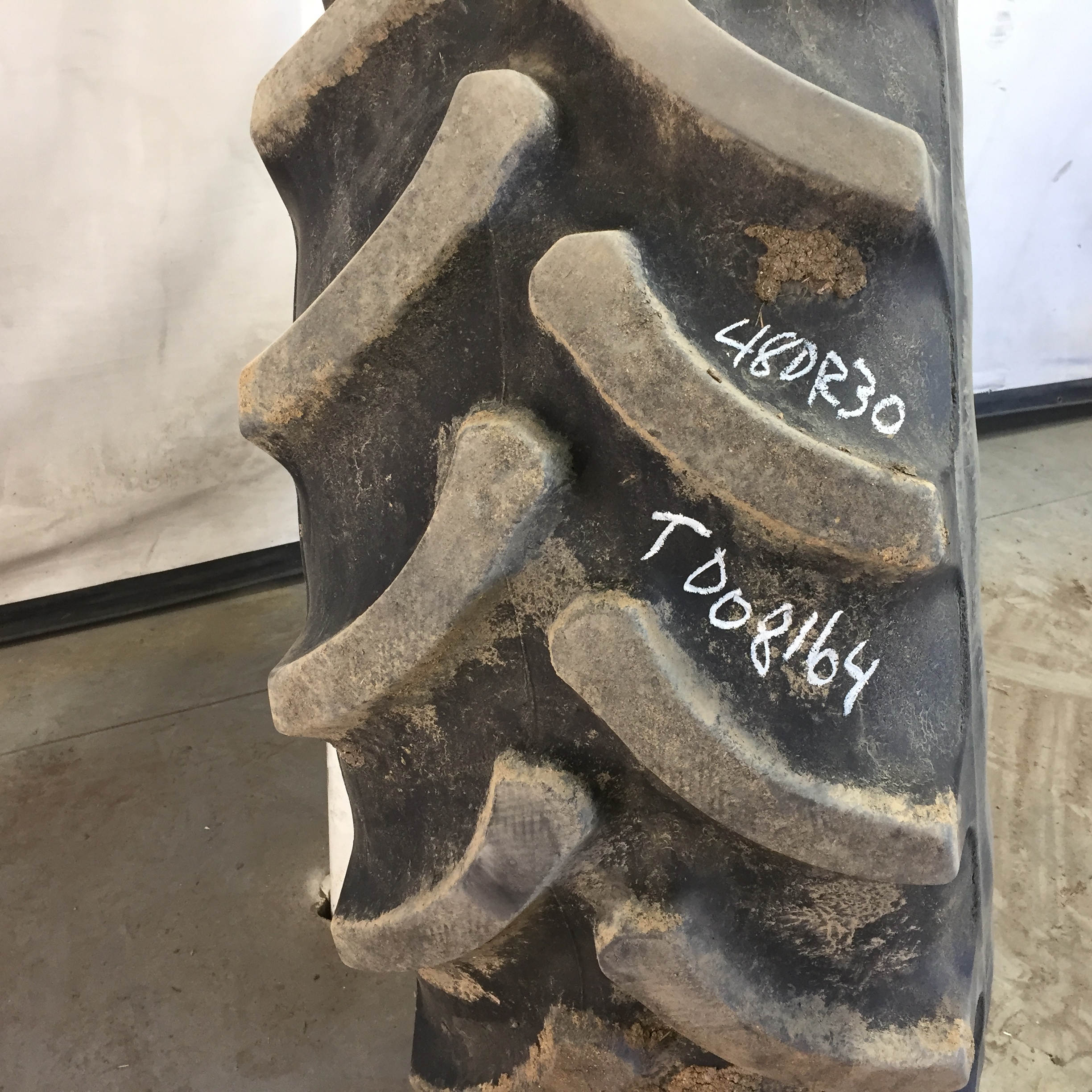 480/70R30 Firestone Radial All Traction DT R-1W Tire-Wheel Assembly T008164