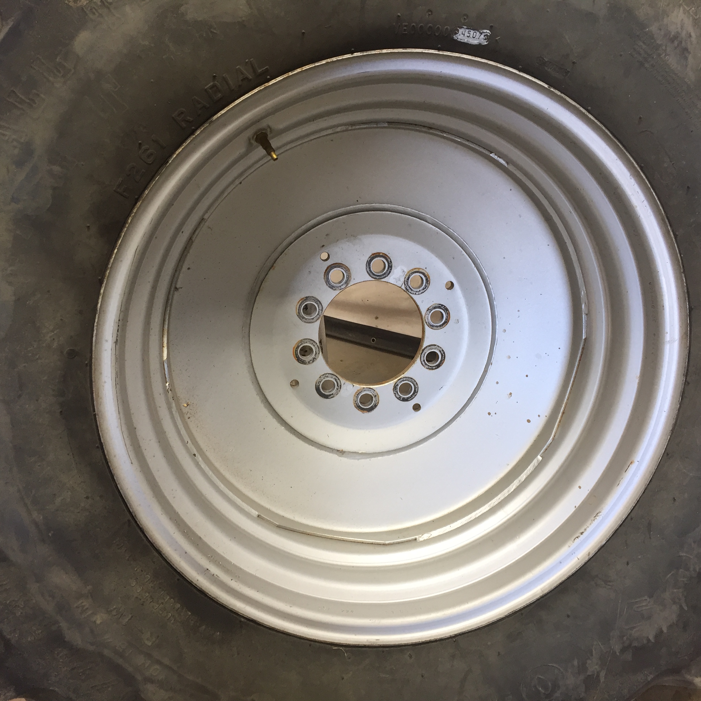 480/70R30 Firestone Radial All Traction DT R-1W Tire-Wheel Assembly T008164