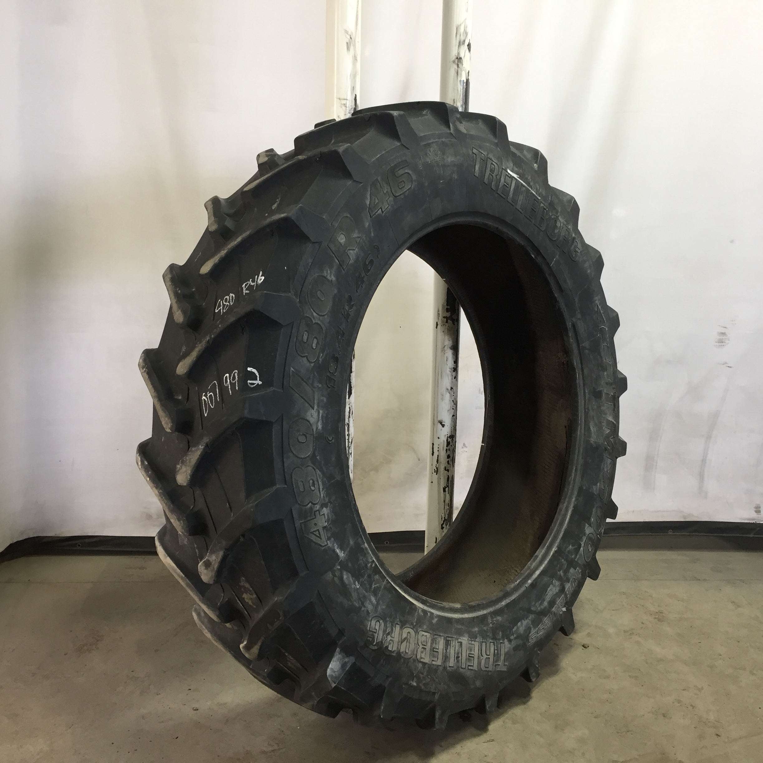 480/80R46 Trelleborg TM600 R-1W Tire 007992