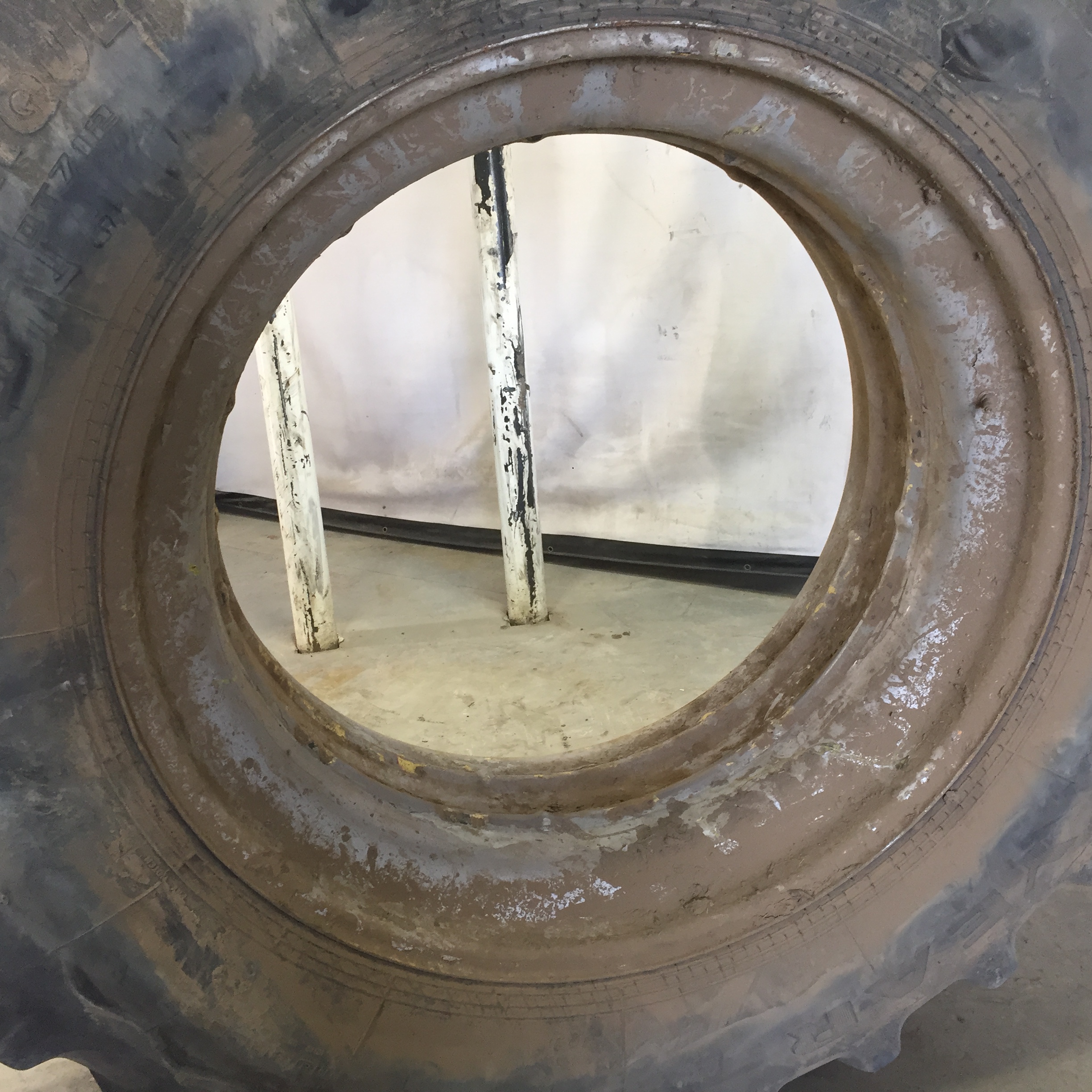 42''D x 18''W Double Bevel 38" Cast Wheel WT008220