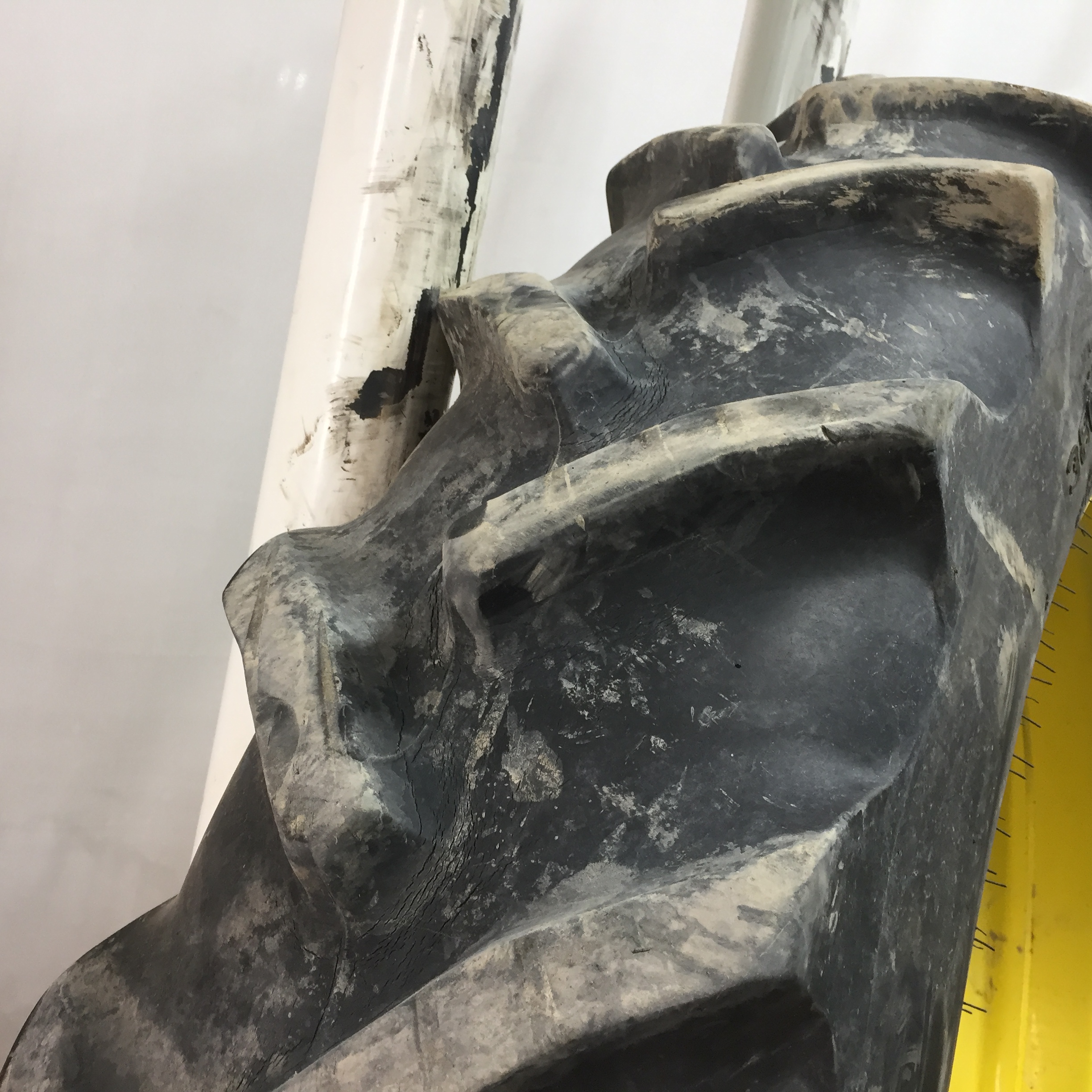 380/90R54 Goodyear Farm DT800 Super Traction R-1W Tire RT008230