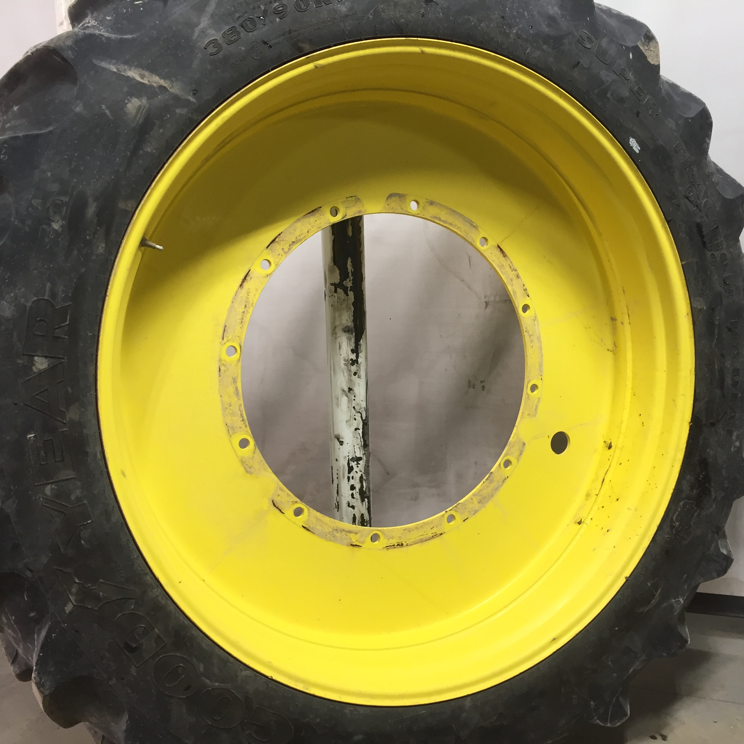 54''D x 12''W Stub Disc Wheel WT008230