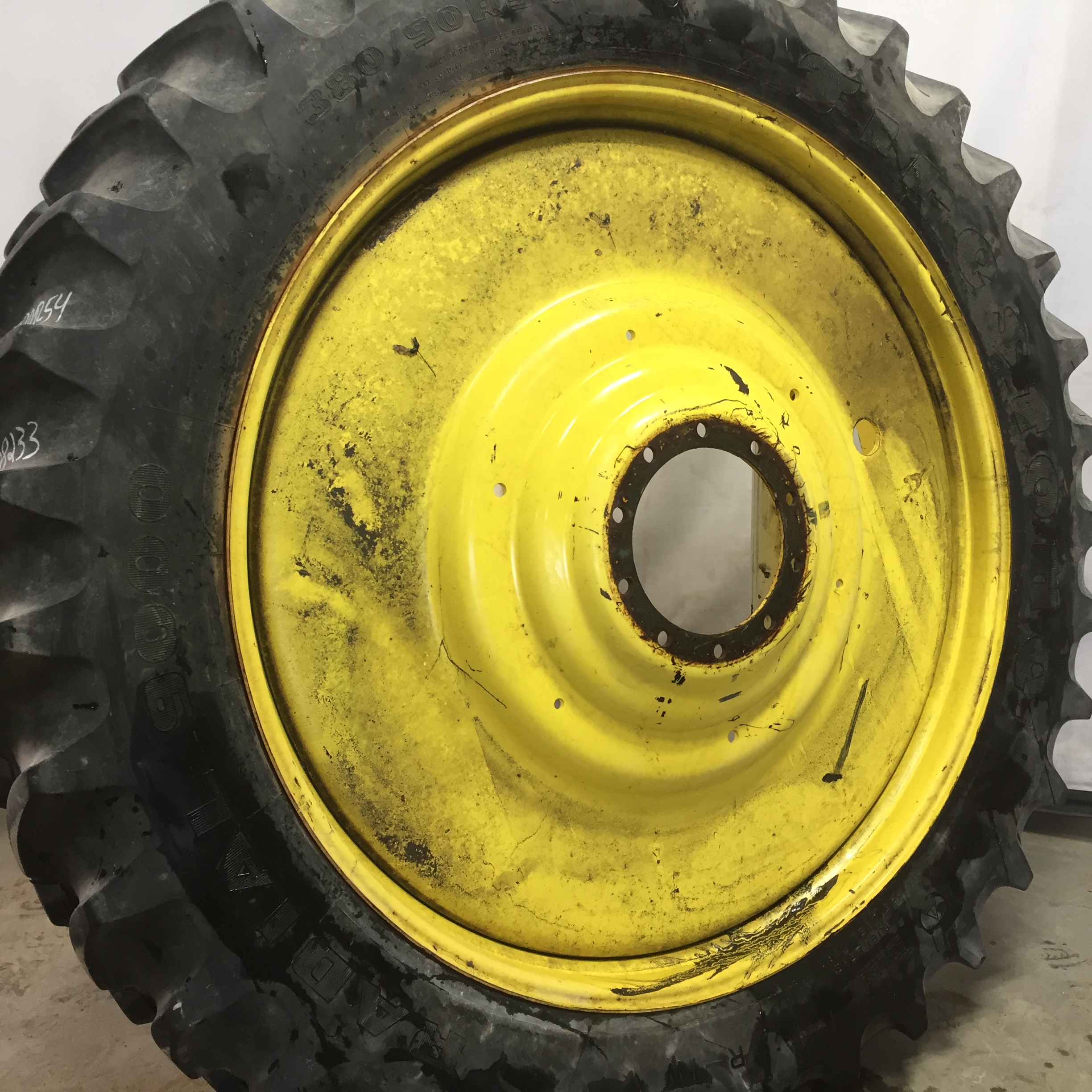 380/90R54 Firestone Radial 9000 R-1W Tire-Wheel Assembly T008233