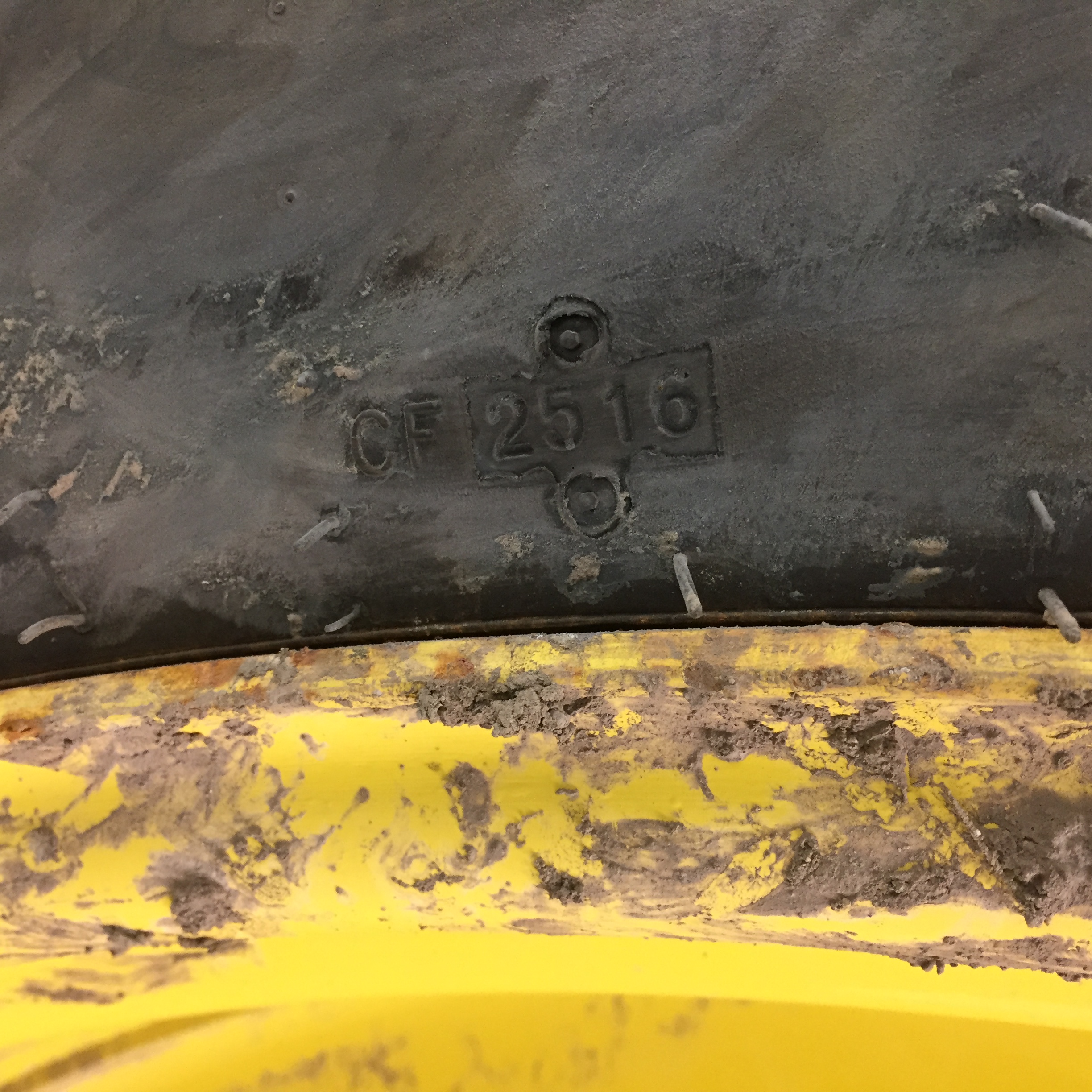 380/90R54 Goodyear Farm DT800 Super Traction R-1W Tire RT008226