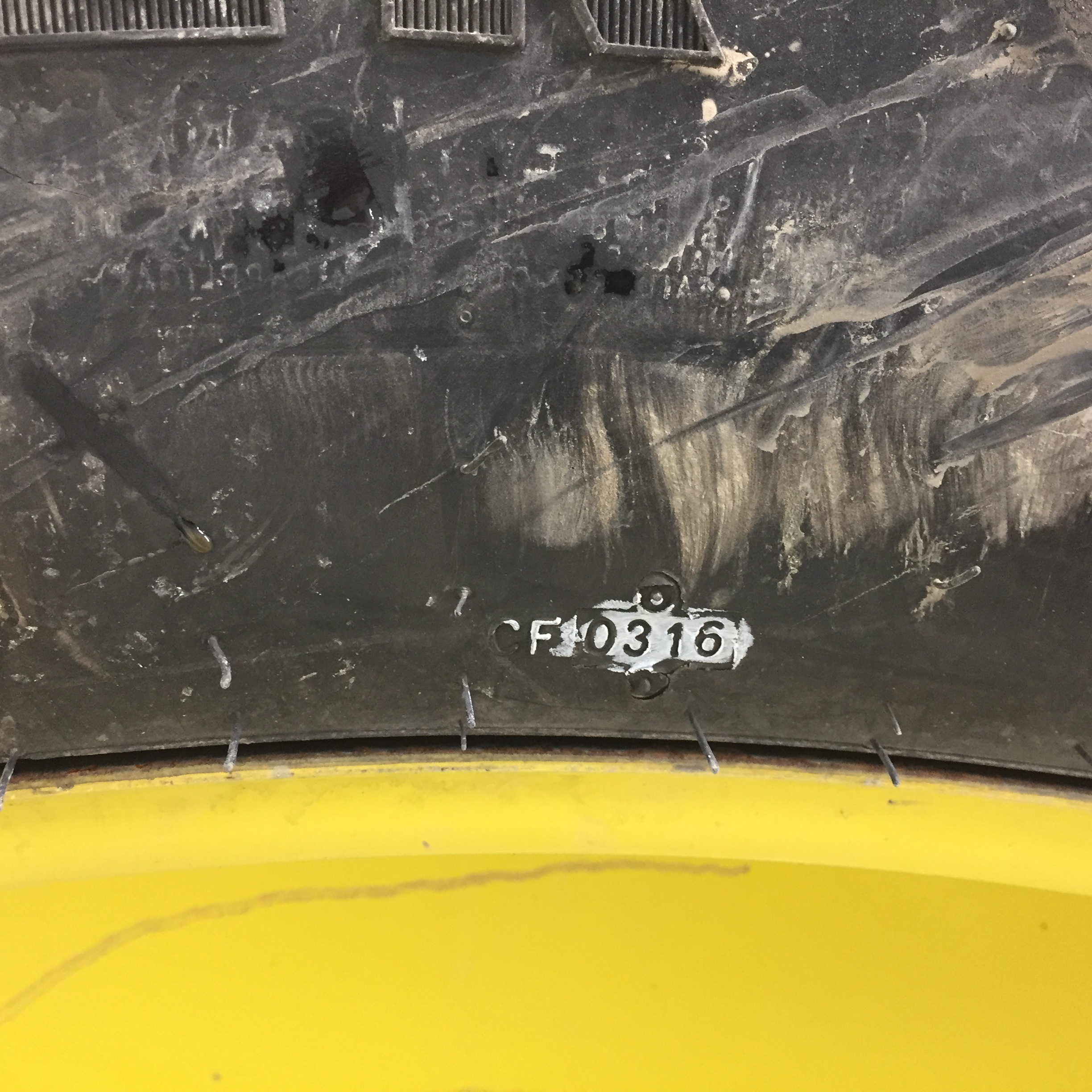 380/90R54 Goodyear Farm DT800 Super Traction R-1W Tire RT008229