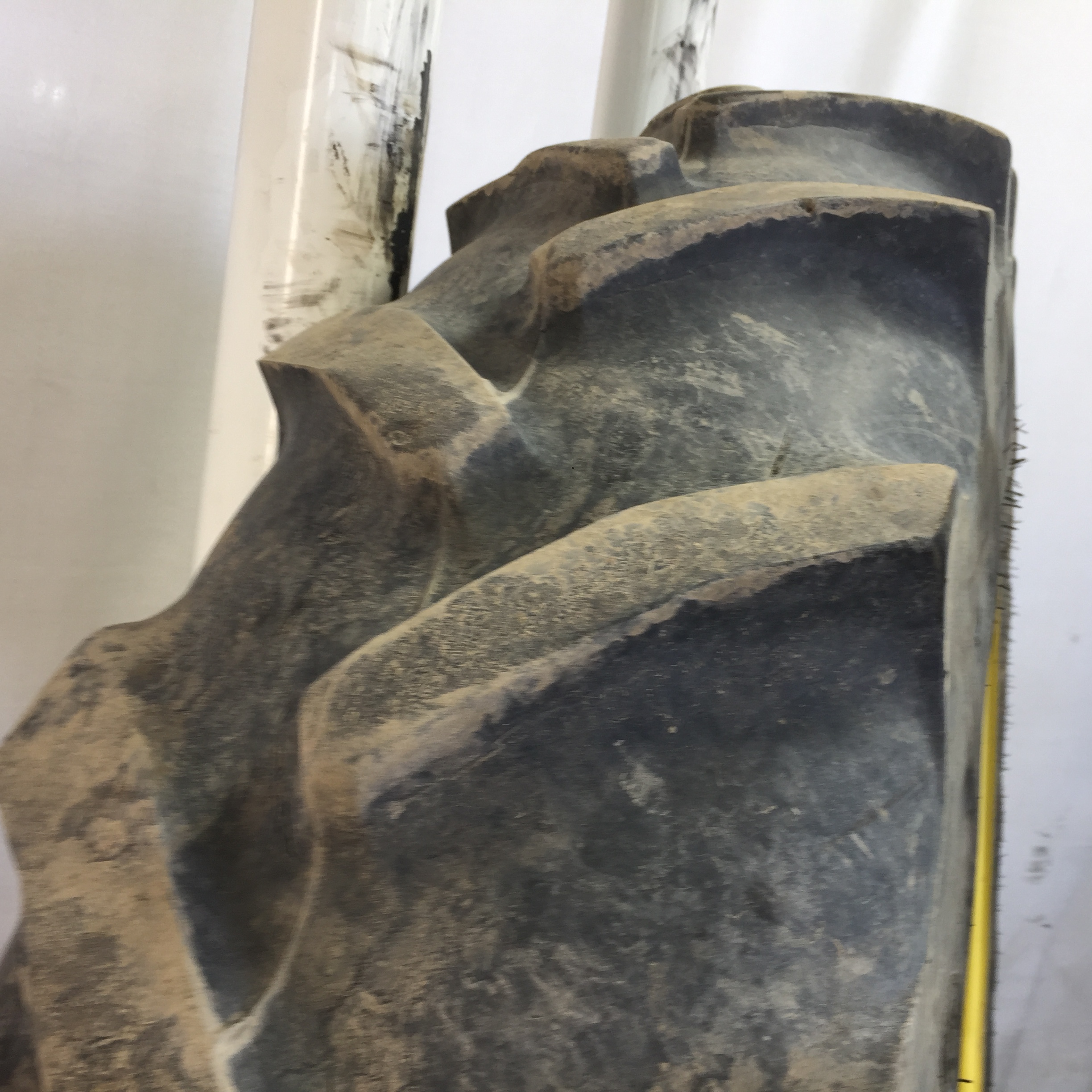 380/90R54 Goodyear Farm DT800 Super Traction R-1W Tire-Wheel Assembly T008235