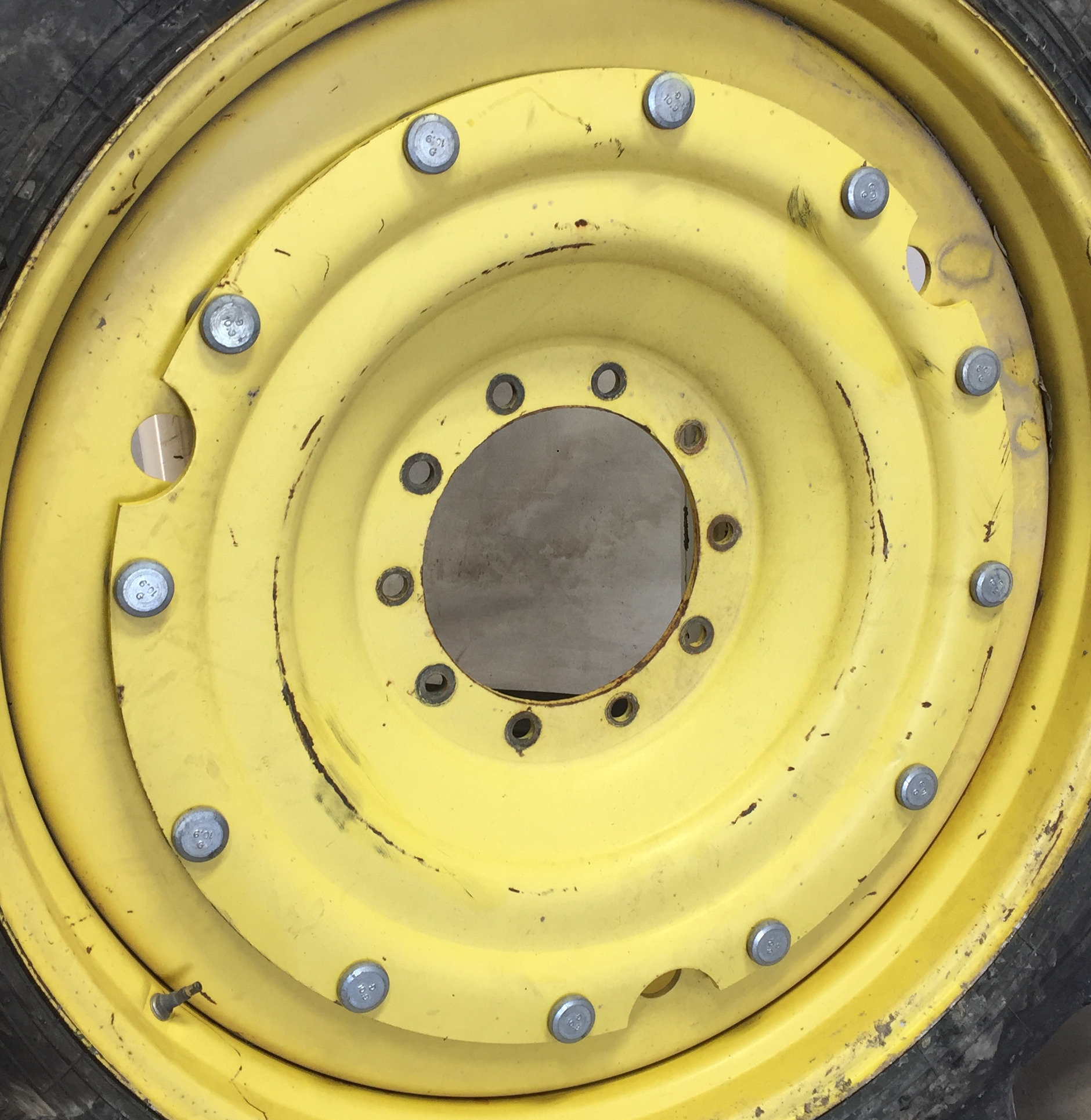 38''-54'' Stub Disc Rim Center WT008241CTR