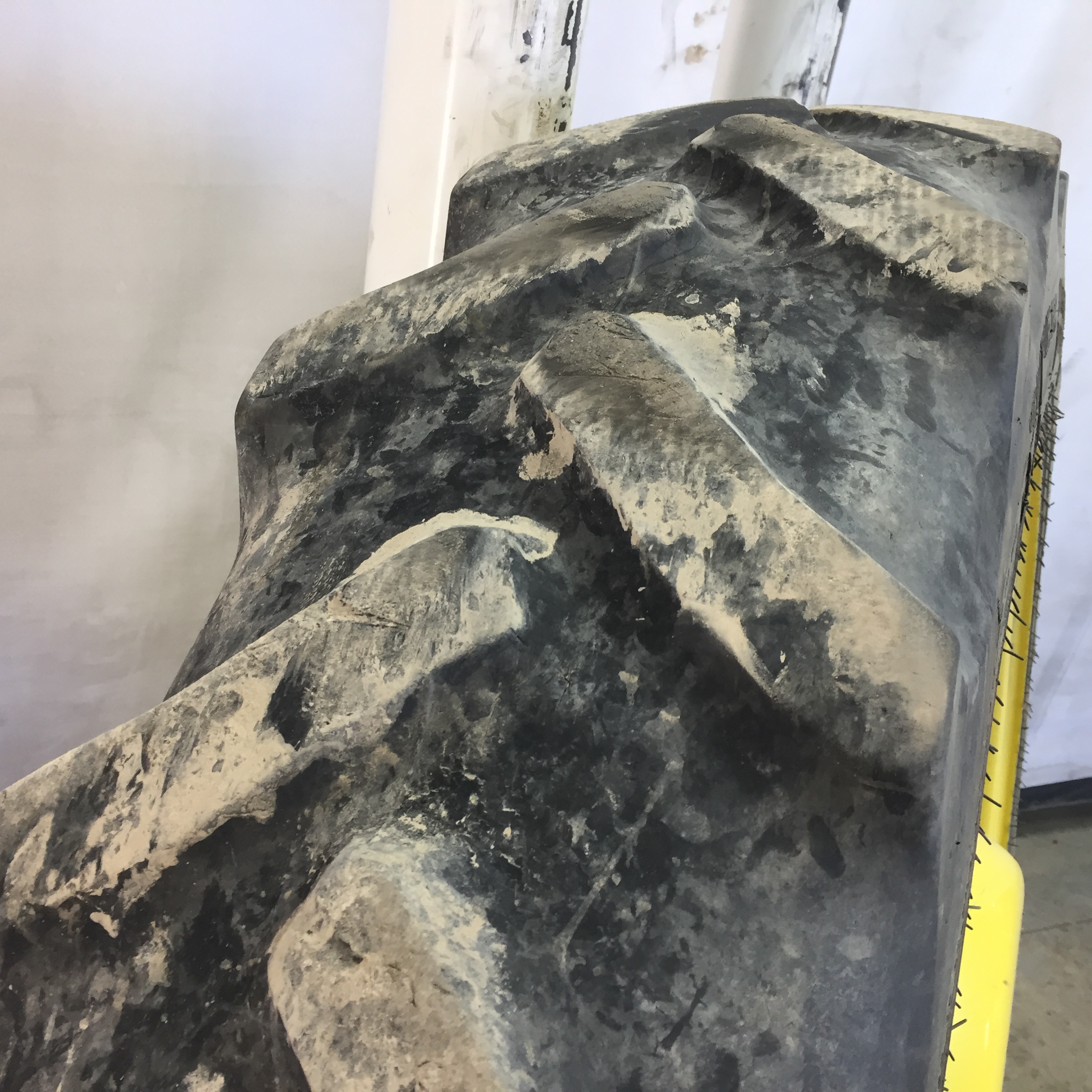 320/80R42 Goodyear Farm DT800 Super Traction R-1W Tire RT008243