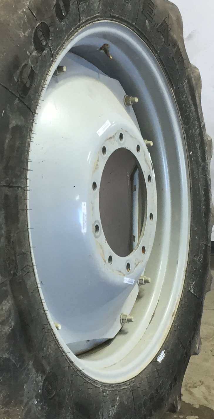 34'' Waffle Wheel (Groups of 2 bolts) Rim Center WT008247CTR