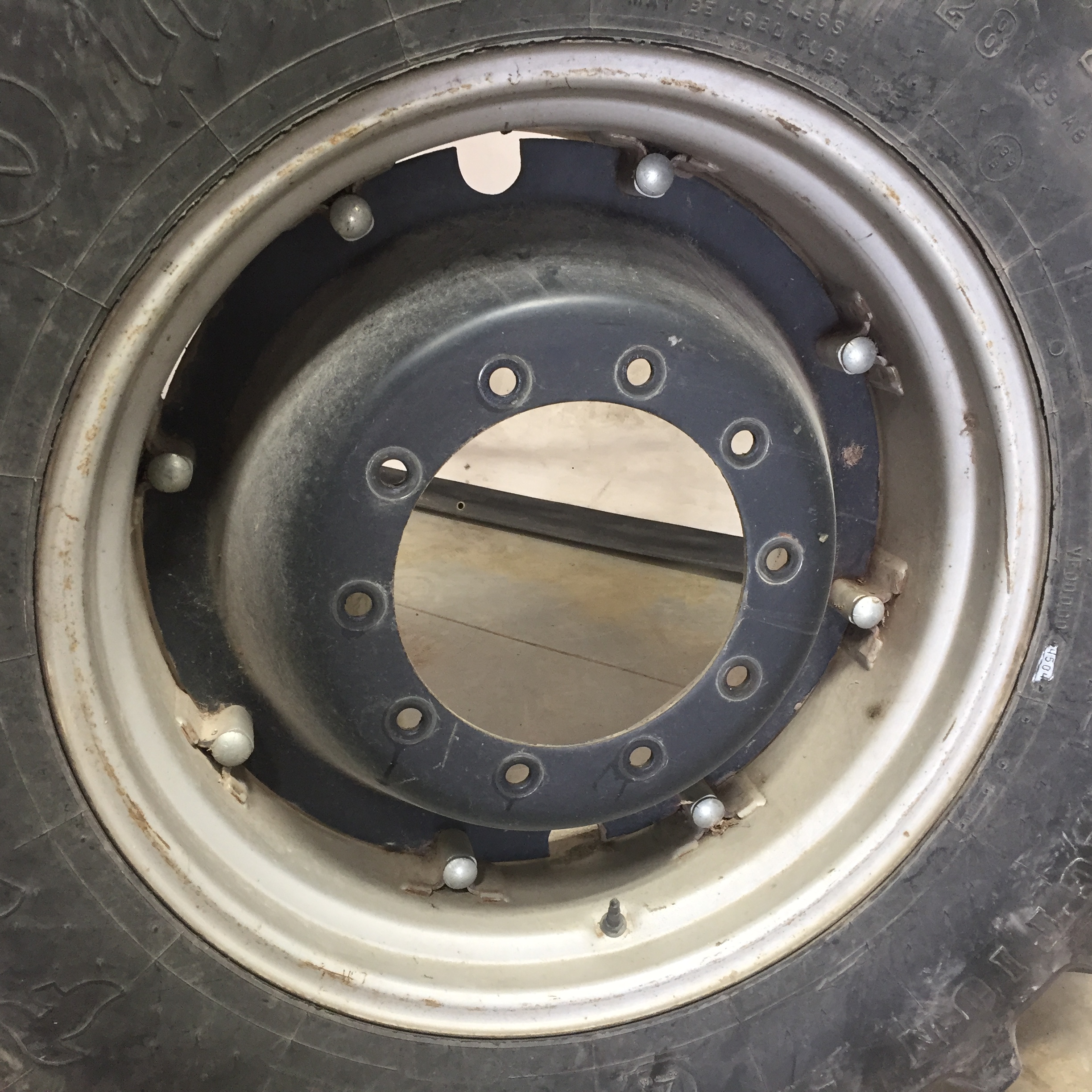 28''D x 15''W Rim with Clamp/Loop Style Wheel WT008252RIM