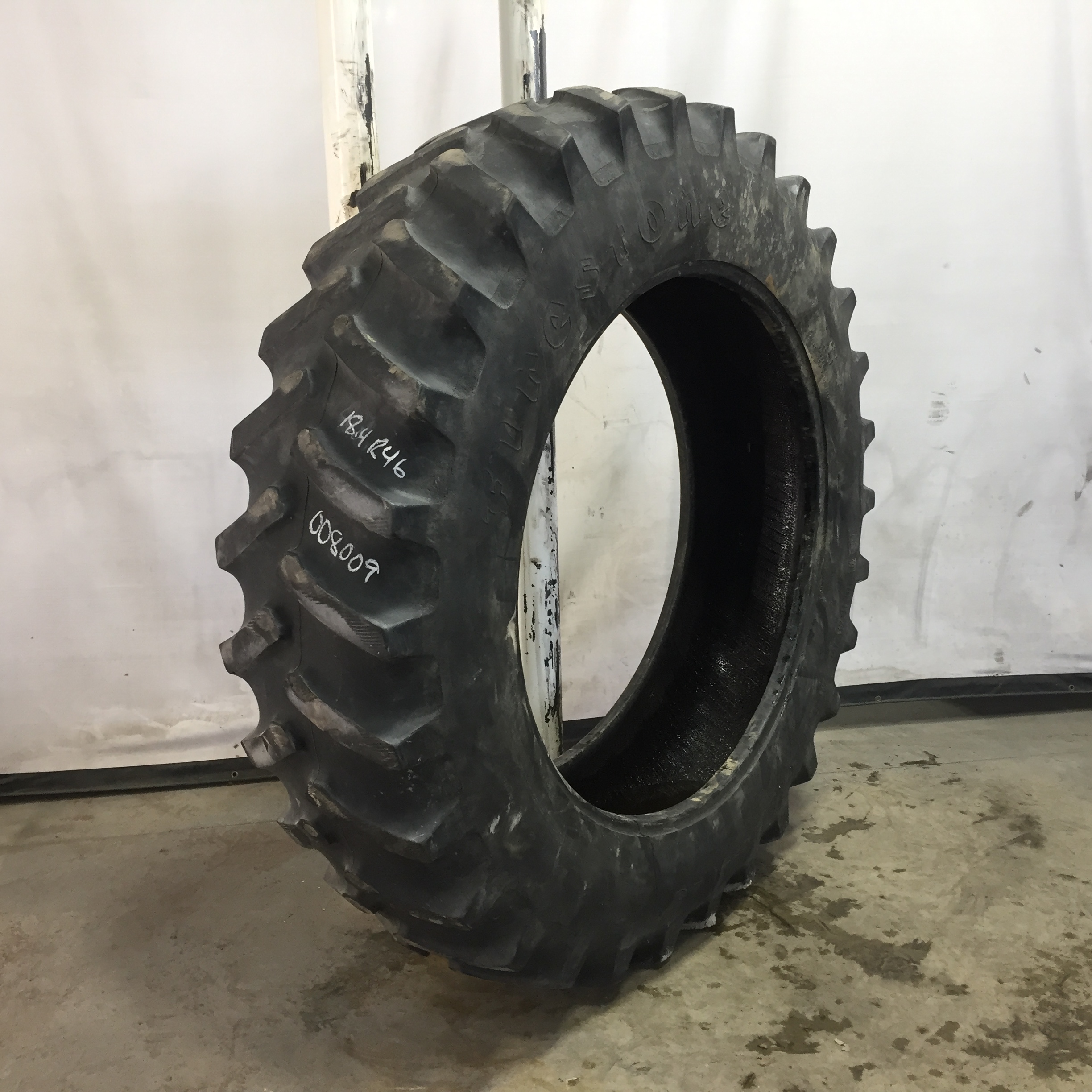 18.4/R46 Firestone Radial All Traction 23 R-1 Tire 008009