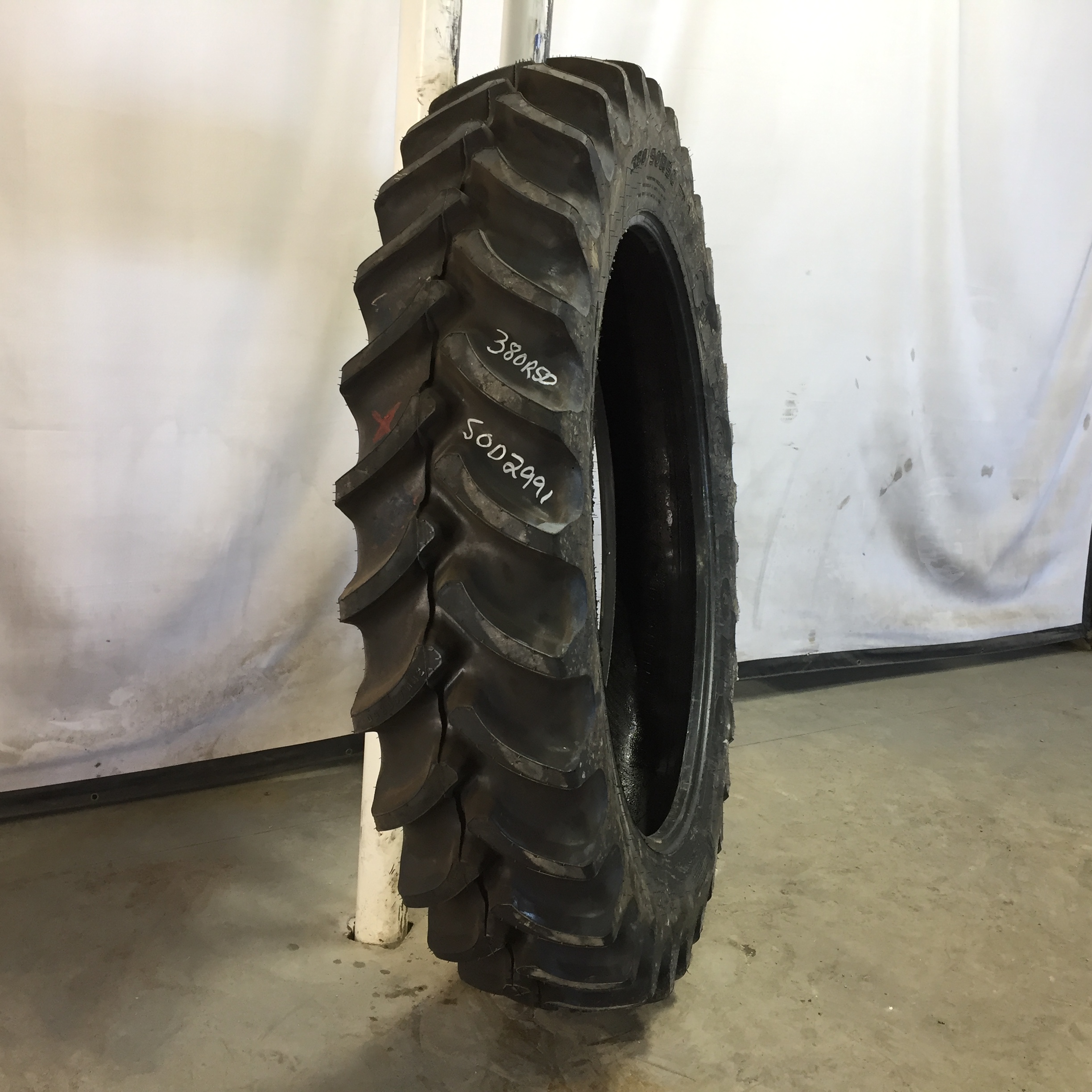 380/90R50 Firestone Radial 9000 R-1W Tire S002991