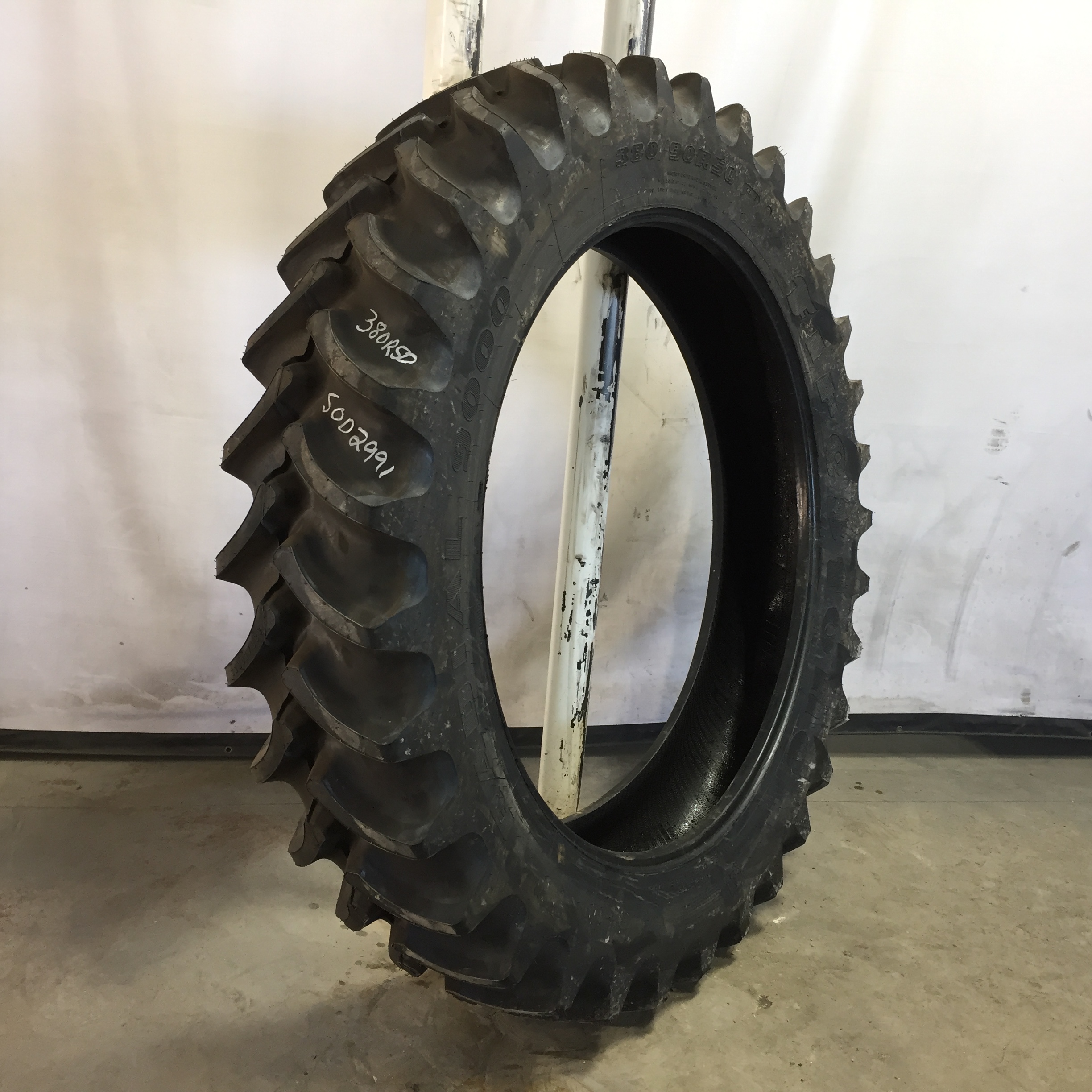 380/90R50 Firestone Radial 9000 R-1W Tire S002991
