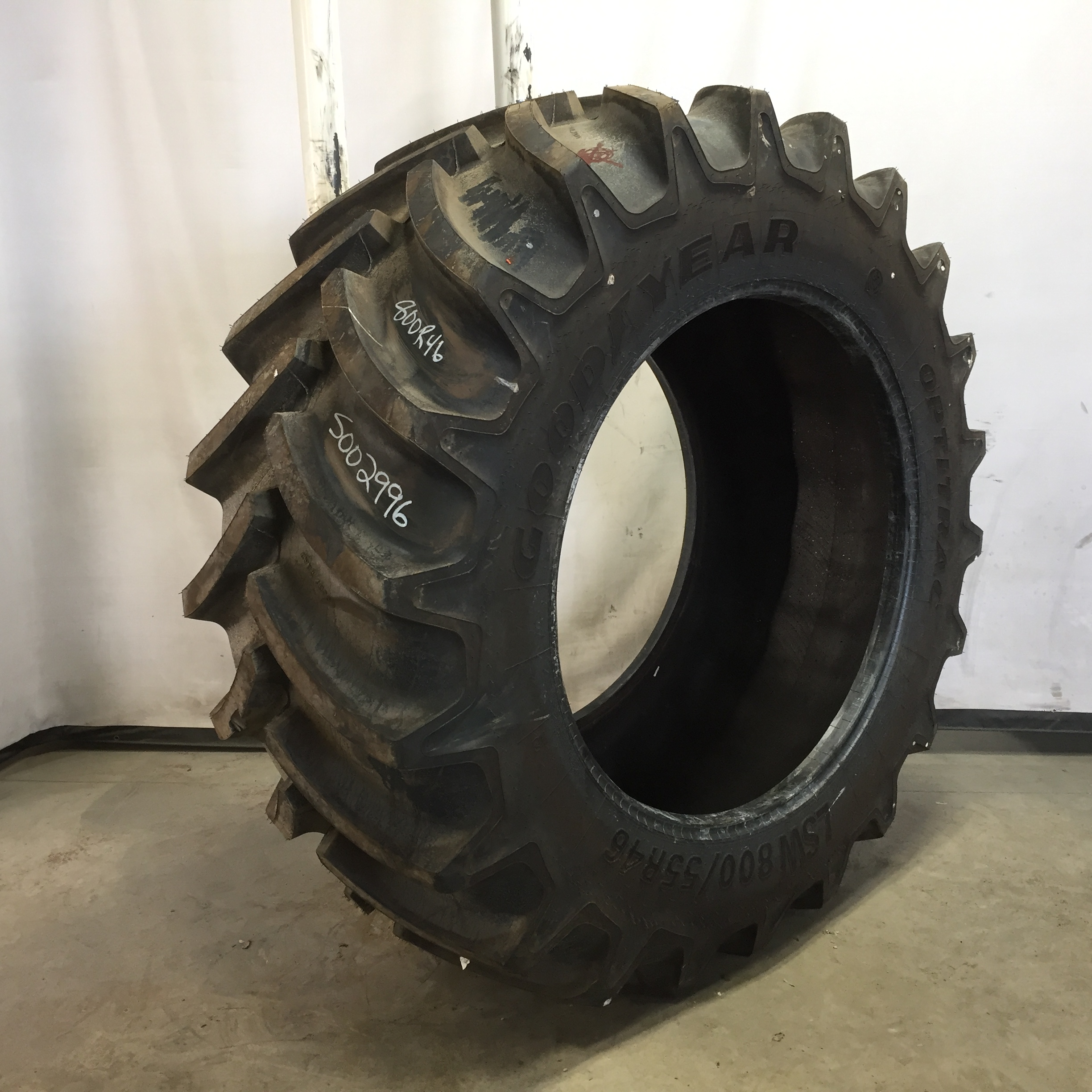 800/55R46 Goodyear Farm DT830 Optitrac R-1W Tire S002996