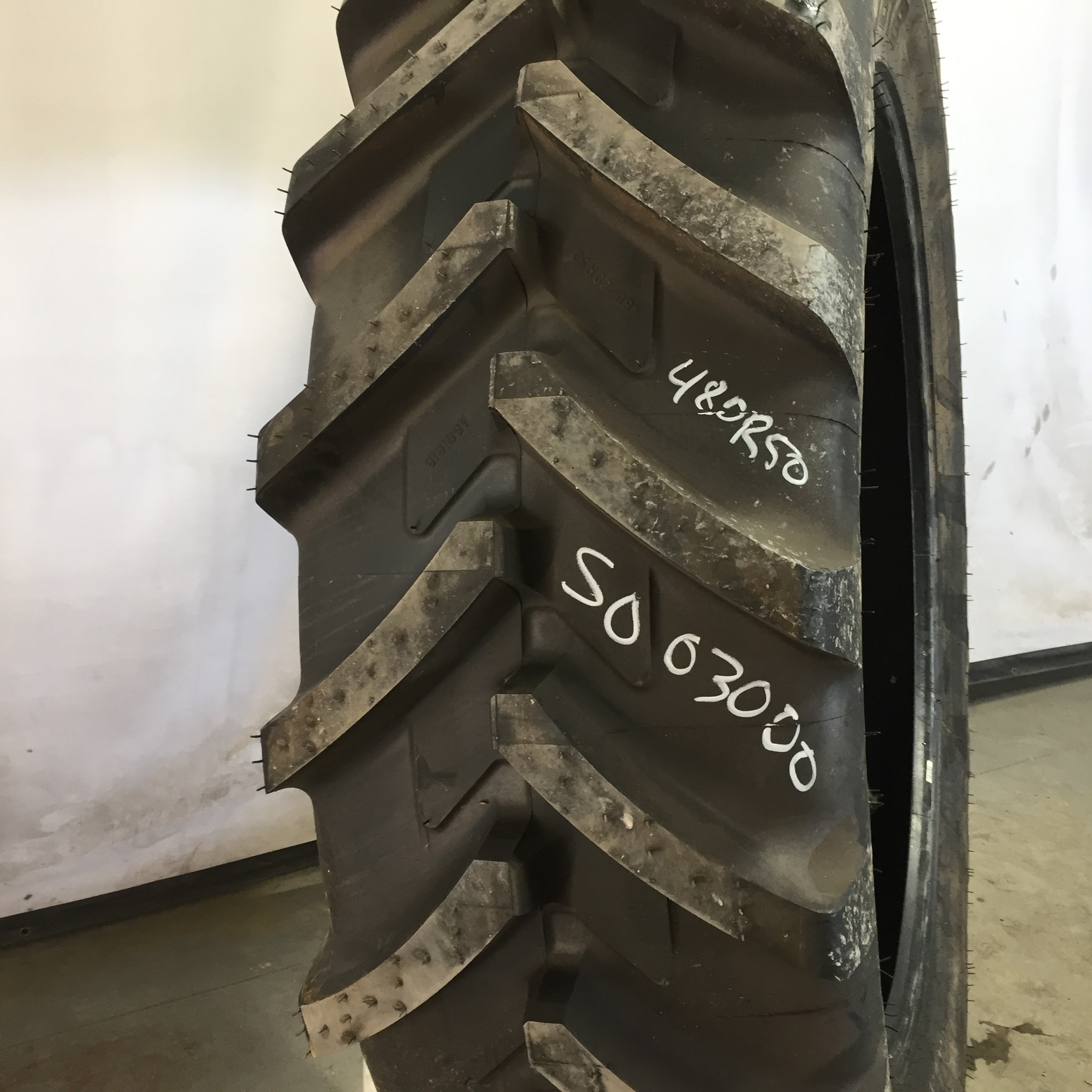 480/80R50 Michelin AgriBib R-1W Tire S003000