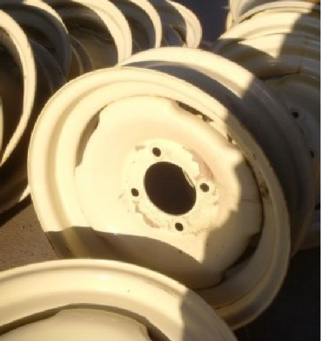 15''D x 4.5''W Implement Wheel 041189500508USED(SIS)