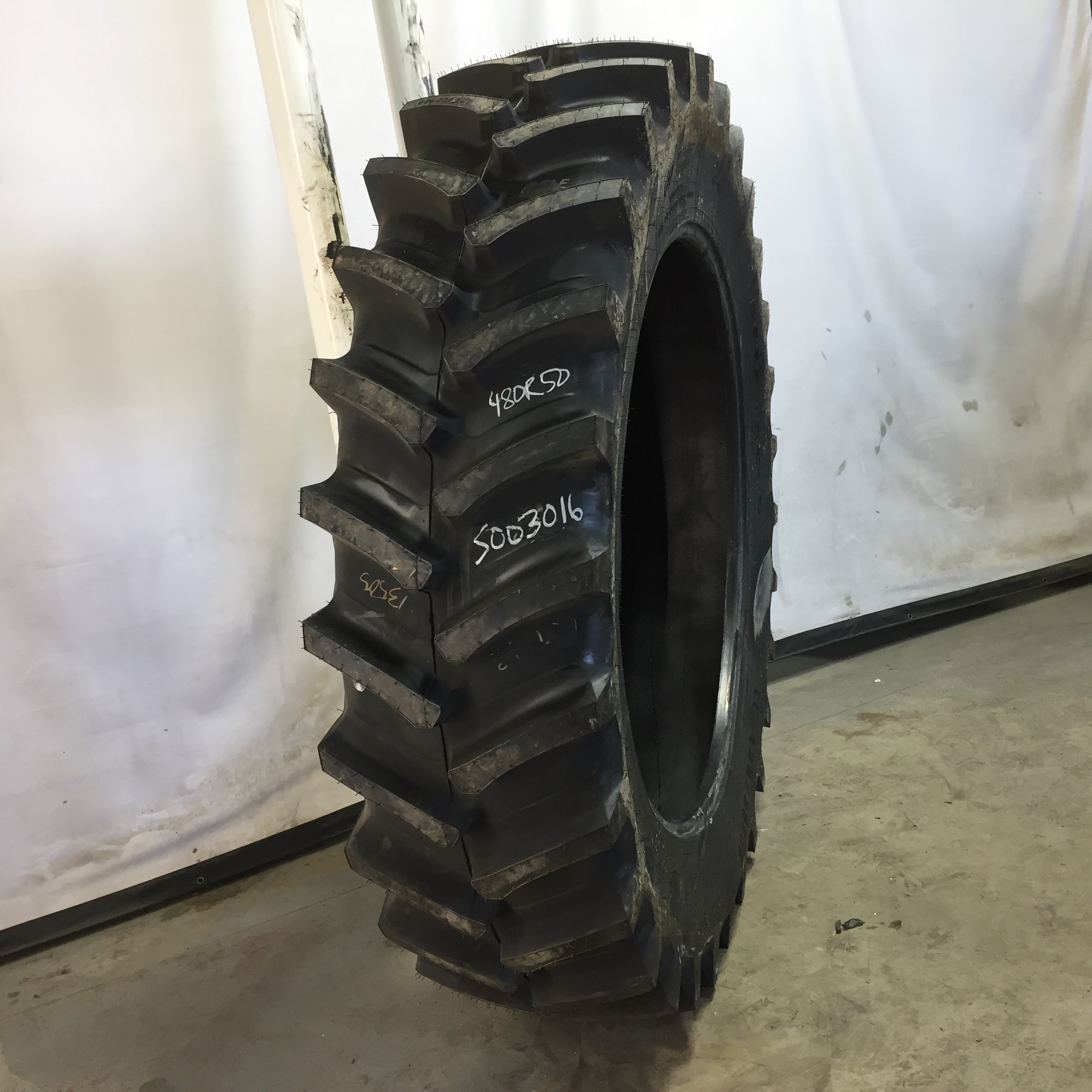 480/80R50 Firestone Radial Deep Tread 23 R-1W Tire S003016