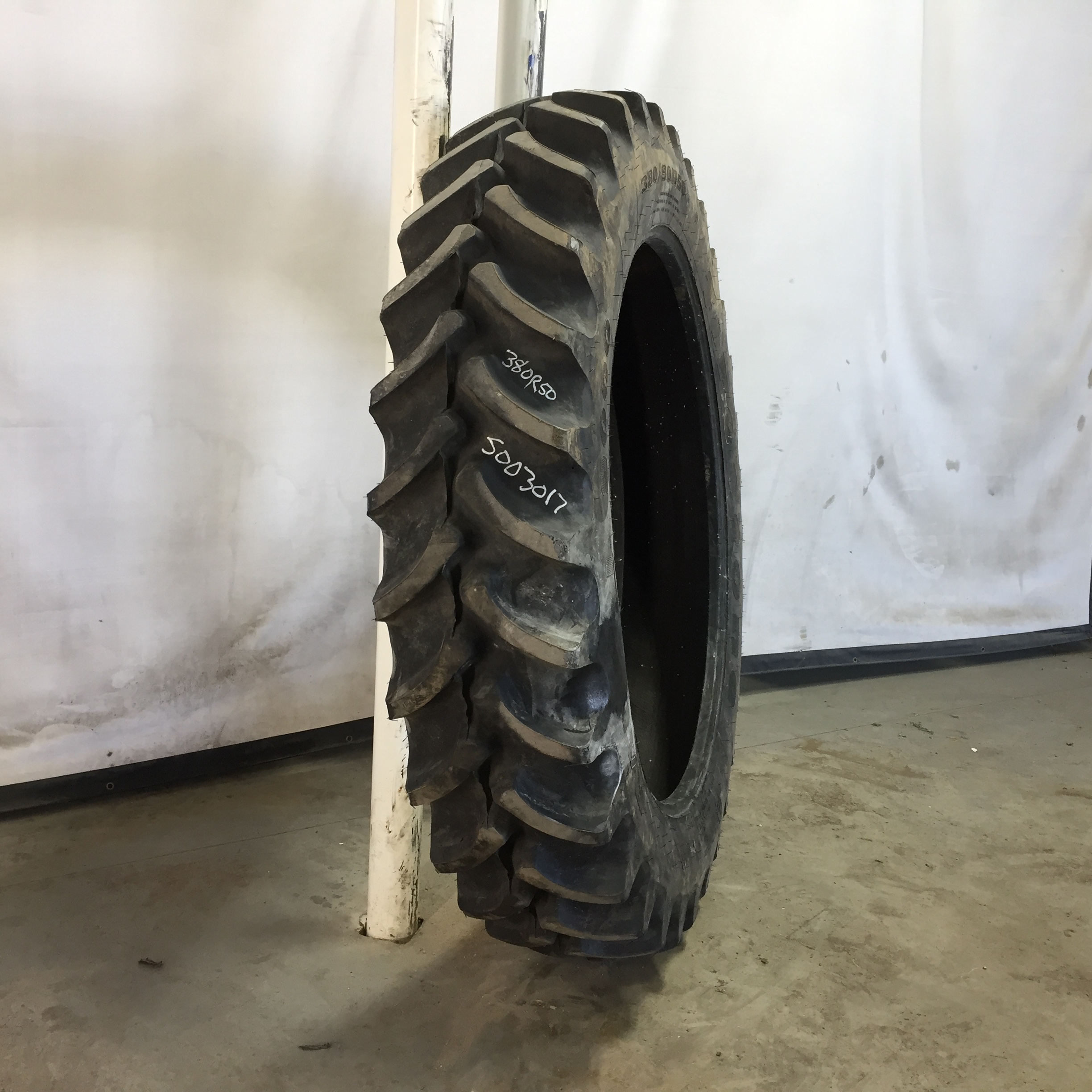 380/90R50 Firestone Radial 9000 R-1W Tire S003017