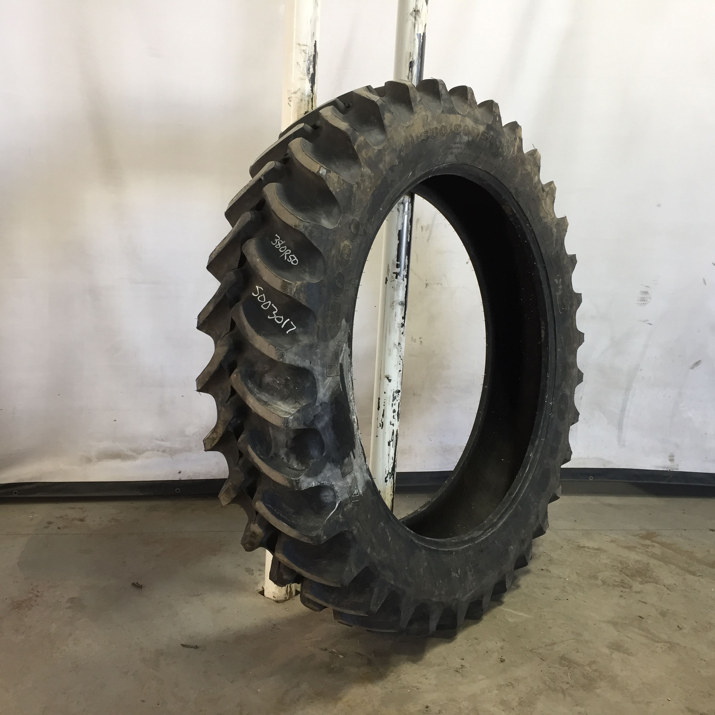 380/90R50 Firestone Radial 9000 R-1W Tire S003017