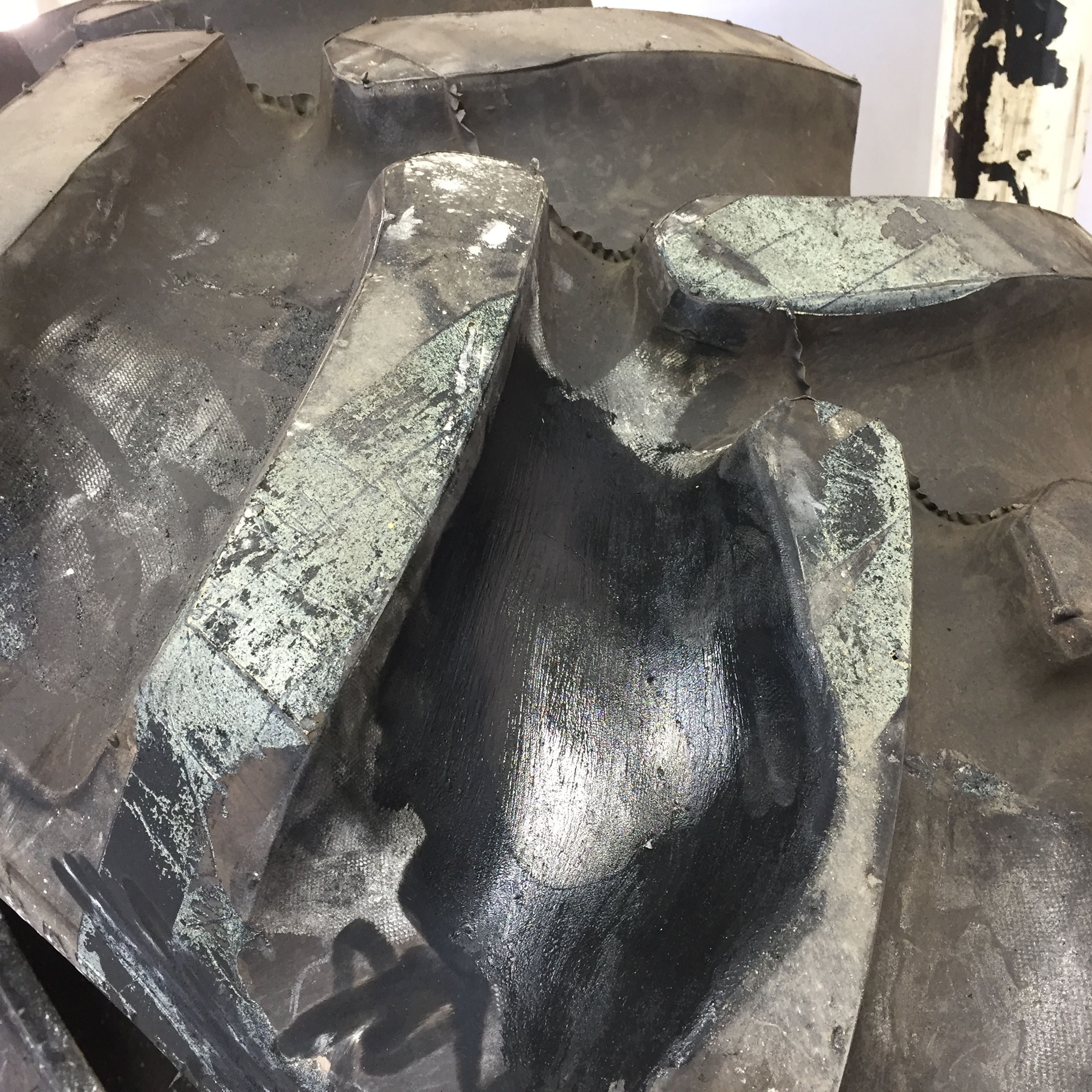 23.1/-26 Firestone Super All Traction 23 R-1 Tire S003018