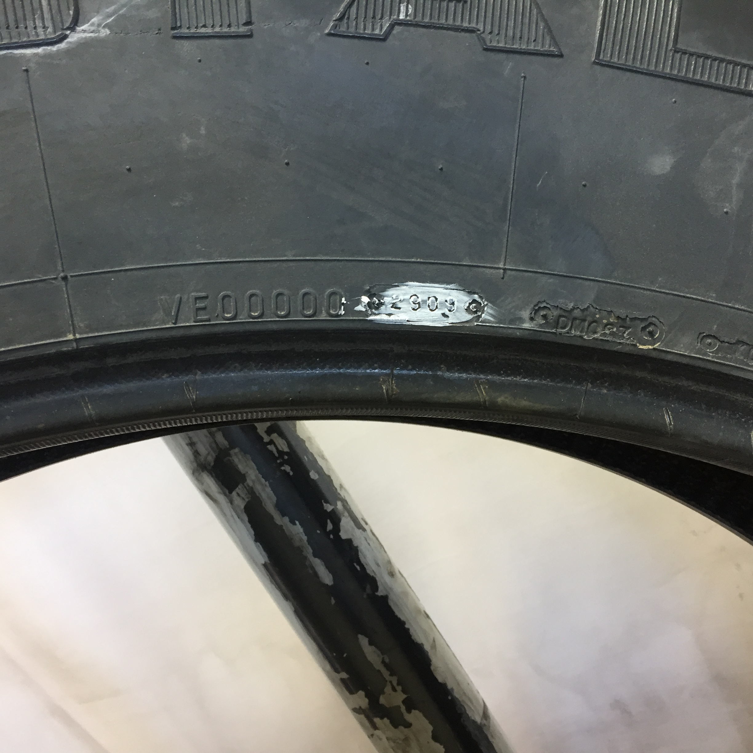 380/105R50 Firestone Radial 9100 R-1 Tire T008316