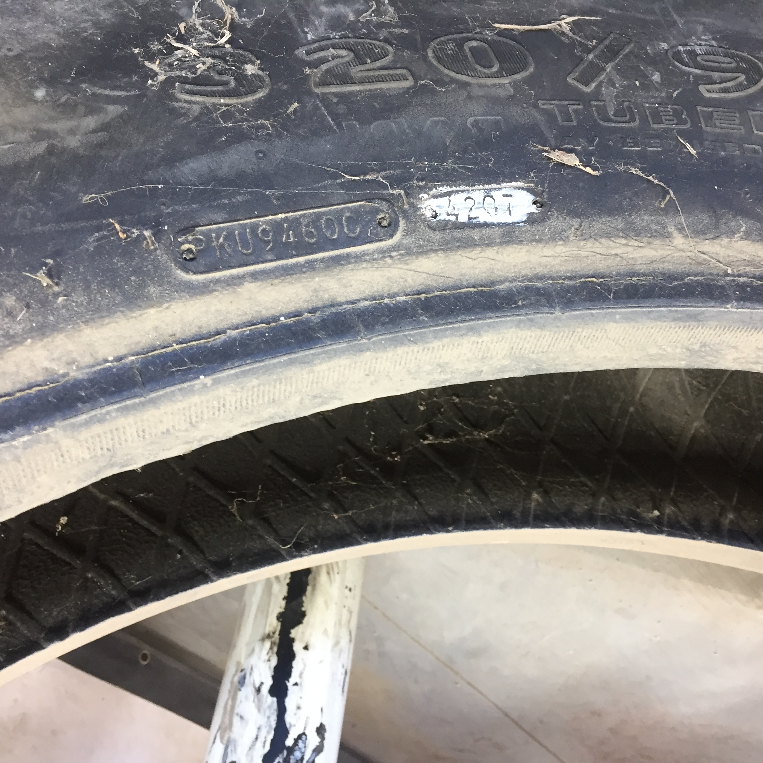 320/90R50 Goodyear Farm DT800 Optitrac R-1W Tire T008318