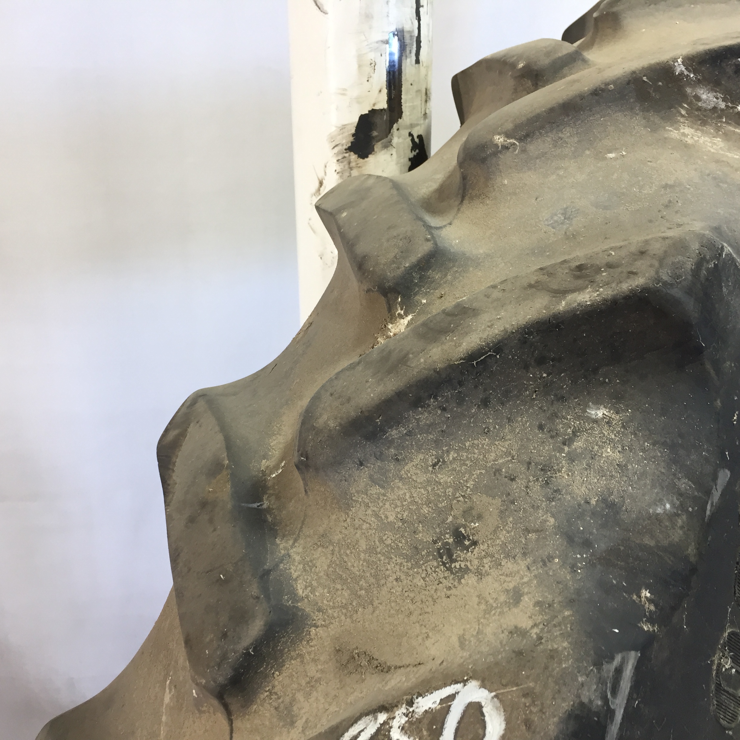 320/90R50 Goodyear Farm DT800 Optitrac R-1W Tire T008318