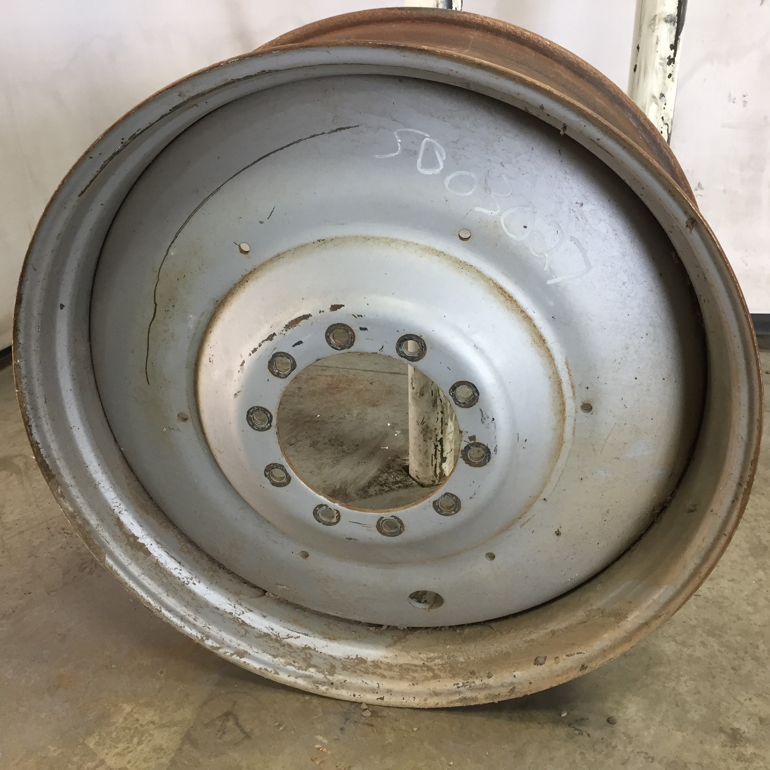 42''D x 16''W Formed Plate W/Weight Holes Wheel S003027