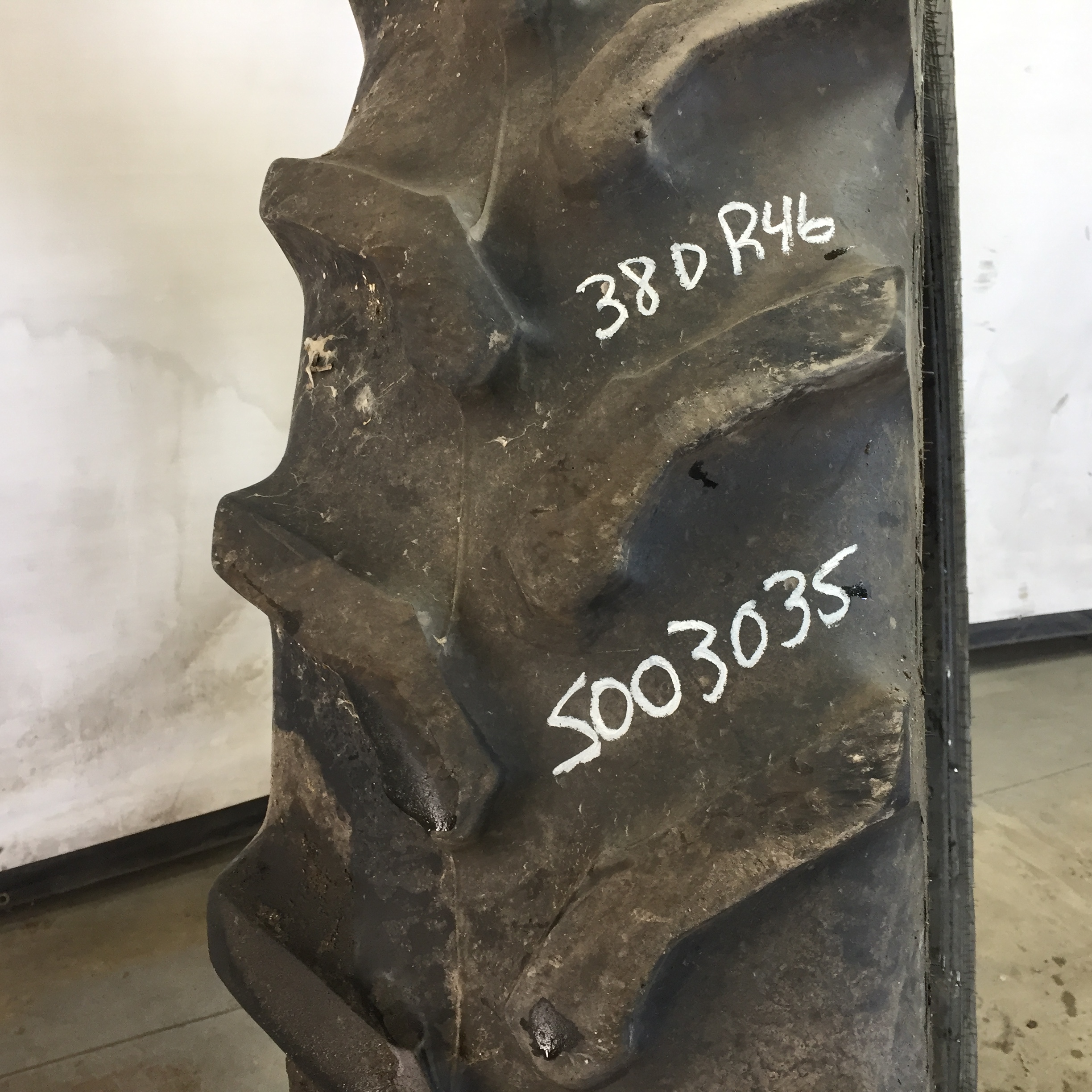 380/90R46 Goodyear Farm UltraTorque Radial R-1 Tire S003035