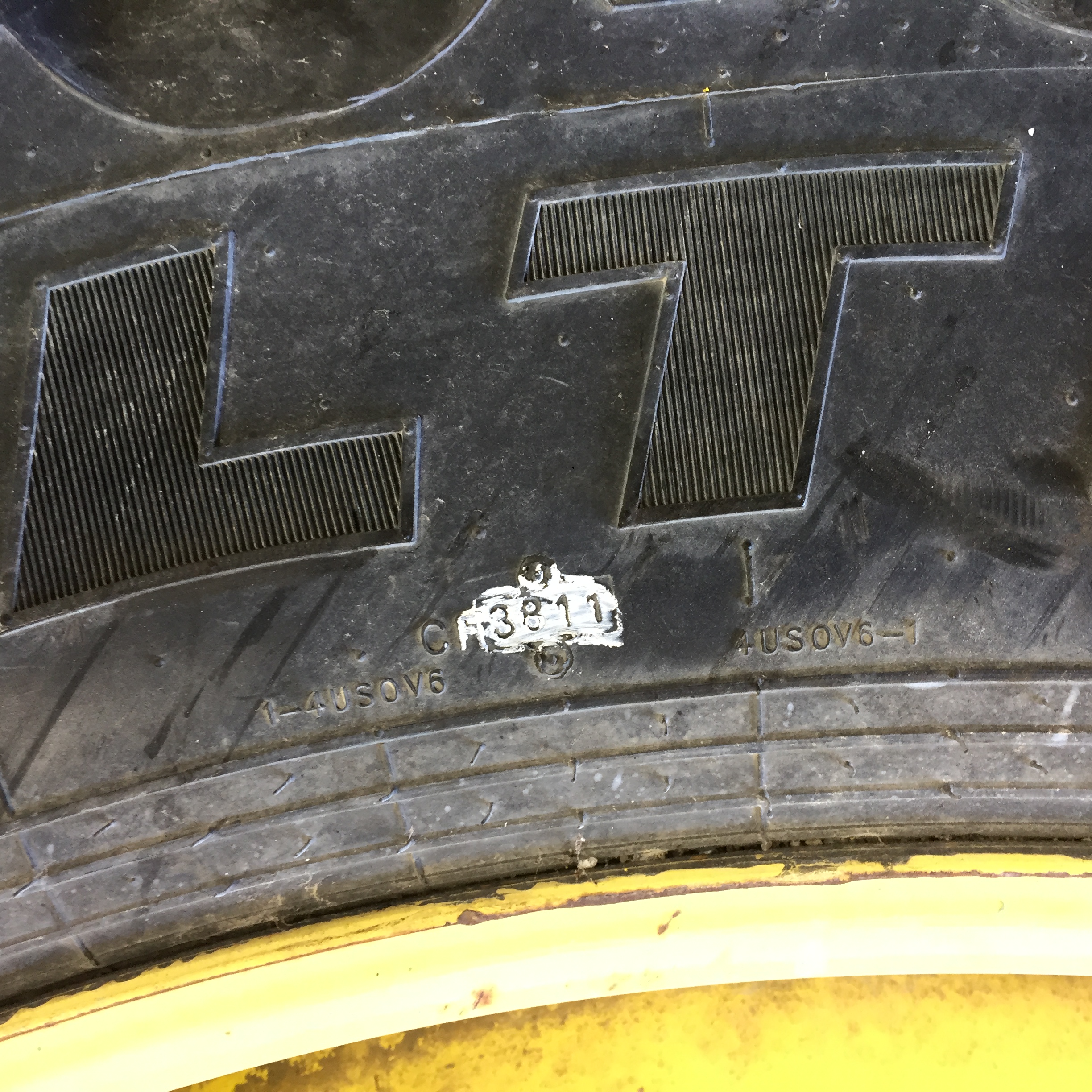 320/90R50 Goodyear Farm Ultra Sprayer R-1 Tire RT008307