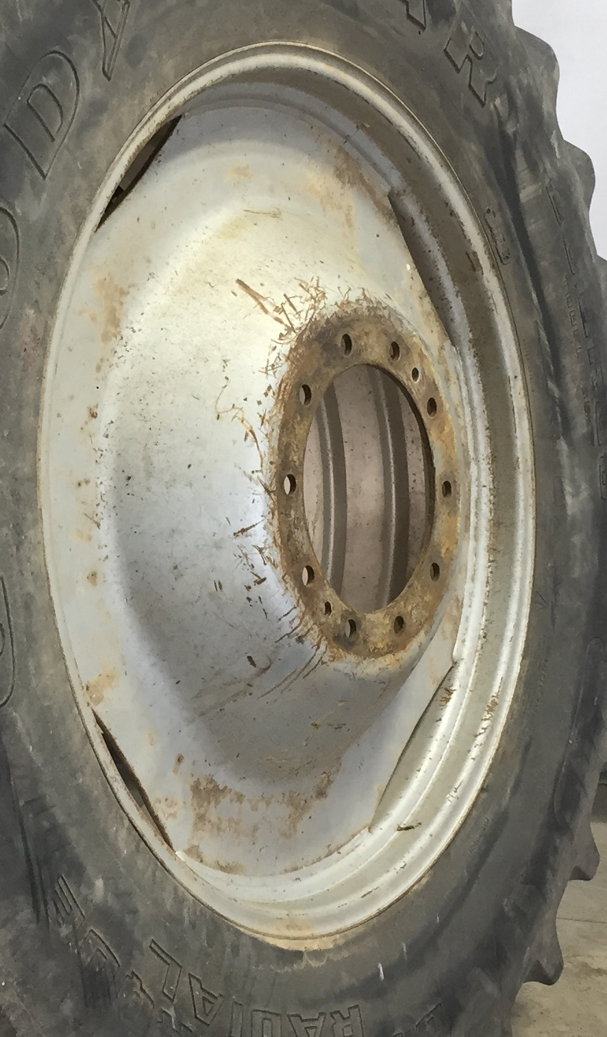 38''D x 18''W Formed Plate Wheel WT008325