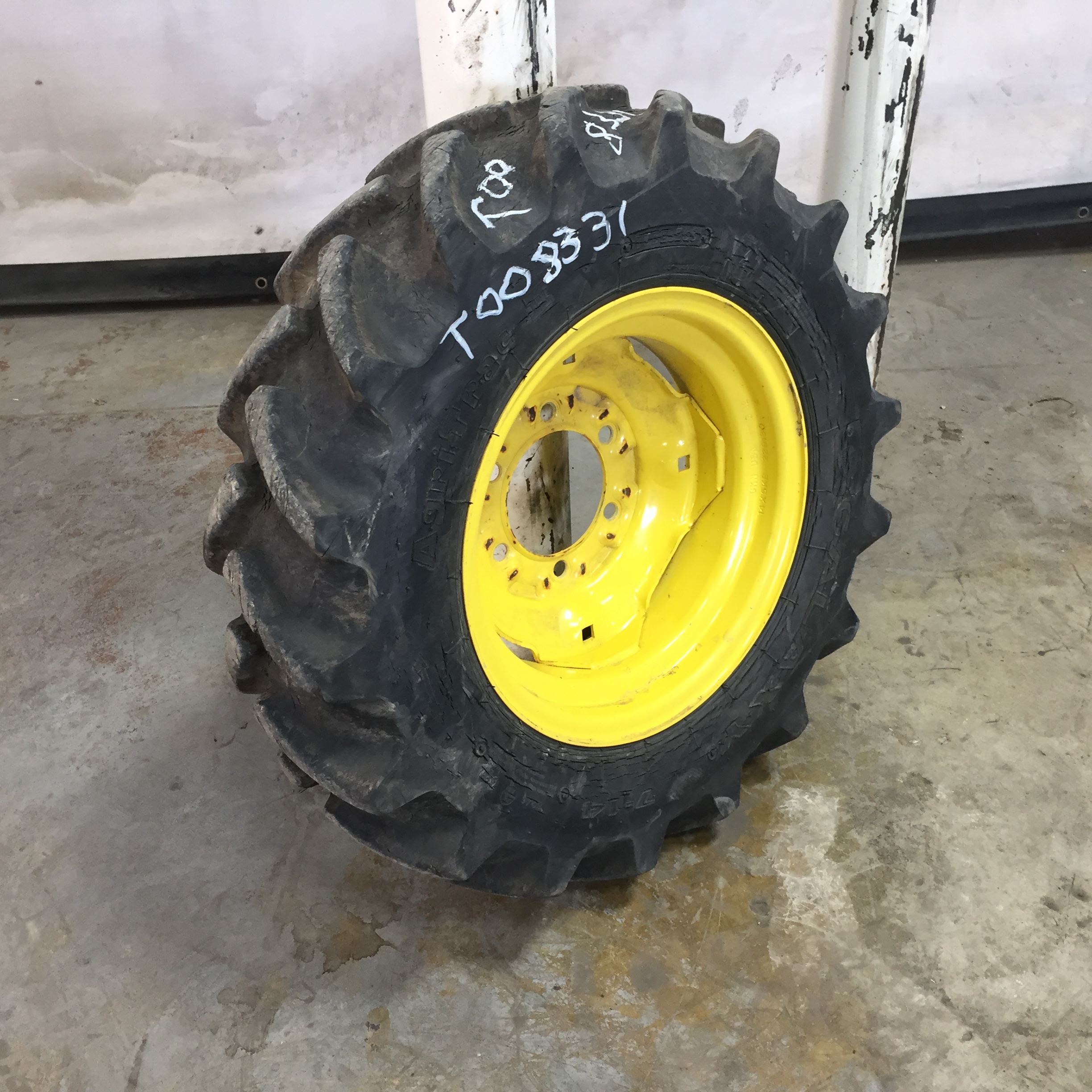 7/-14 Galaxy AGRI Trac II R-1 Tire RT008331