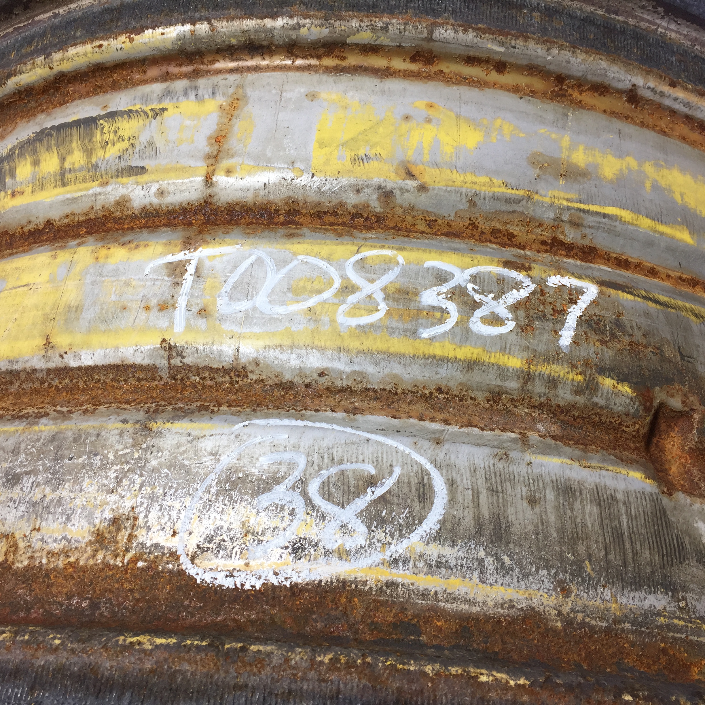 38''D x 16''W Double Bevel 38" Cast Wheel T008387