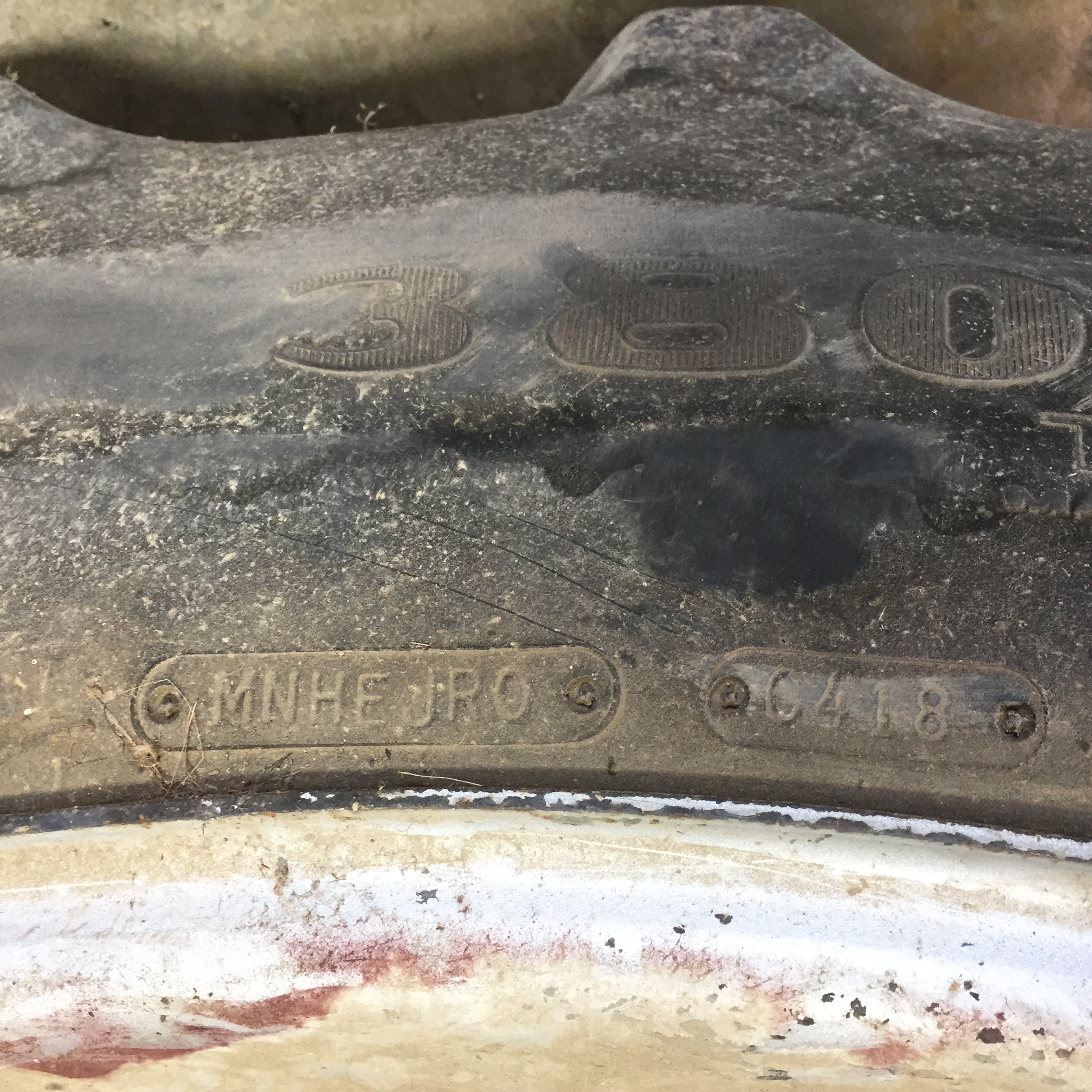 380/90R46 Goodyear Farm DT800 Optitrac R-1W Tire RT008347