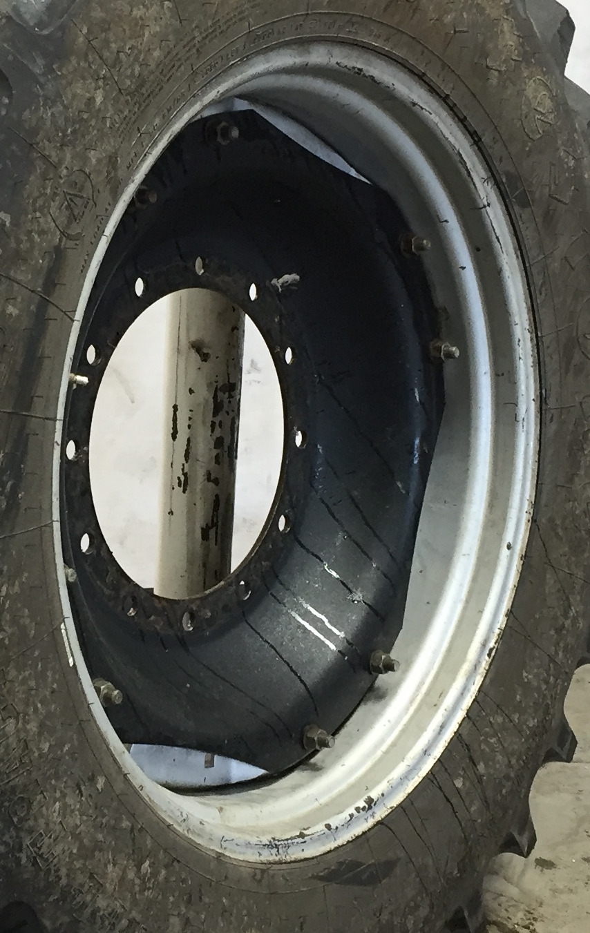 34'' Waffle Wheel (Groups of 2 bolts) Rim Center WT008362CTR