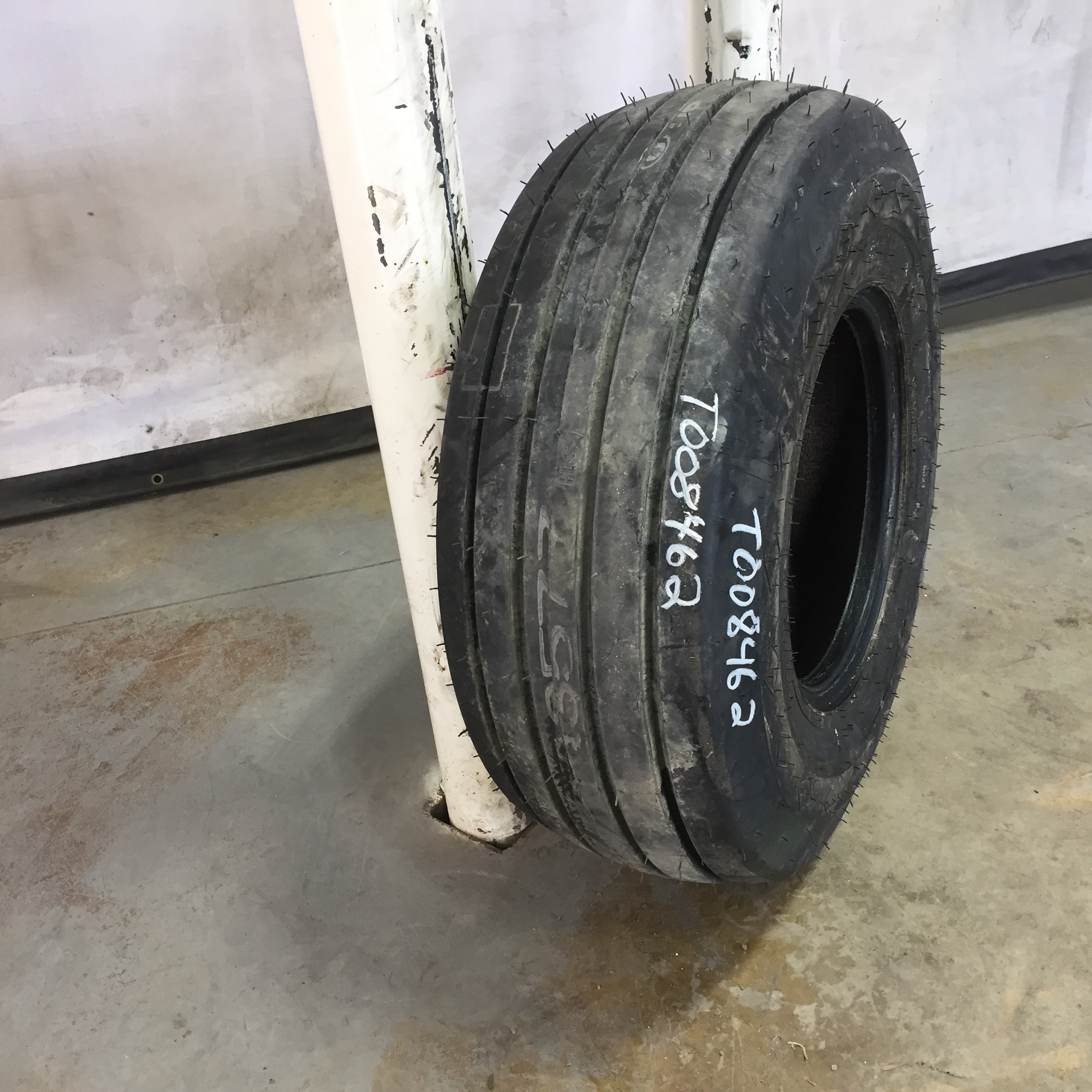 12.5/L-15 Goodyear Farm FI Highway Service II I-1 Tire T008462