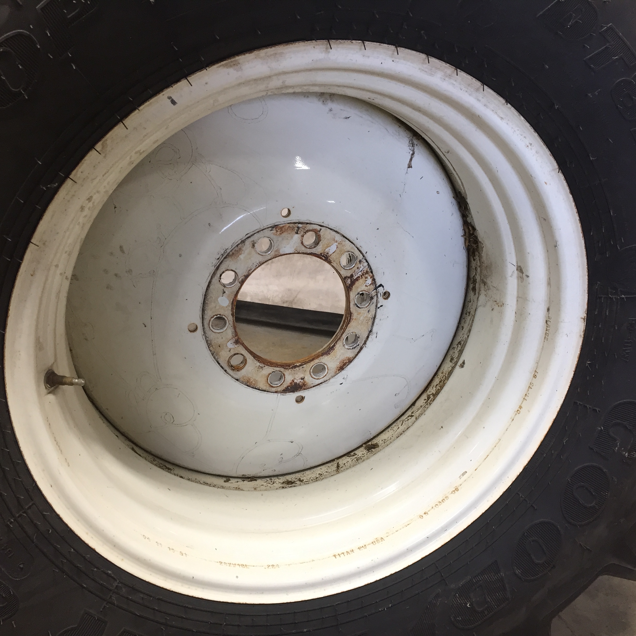 28''D x 18''W Formed Plate Wheel WT008463