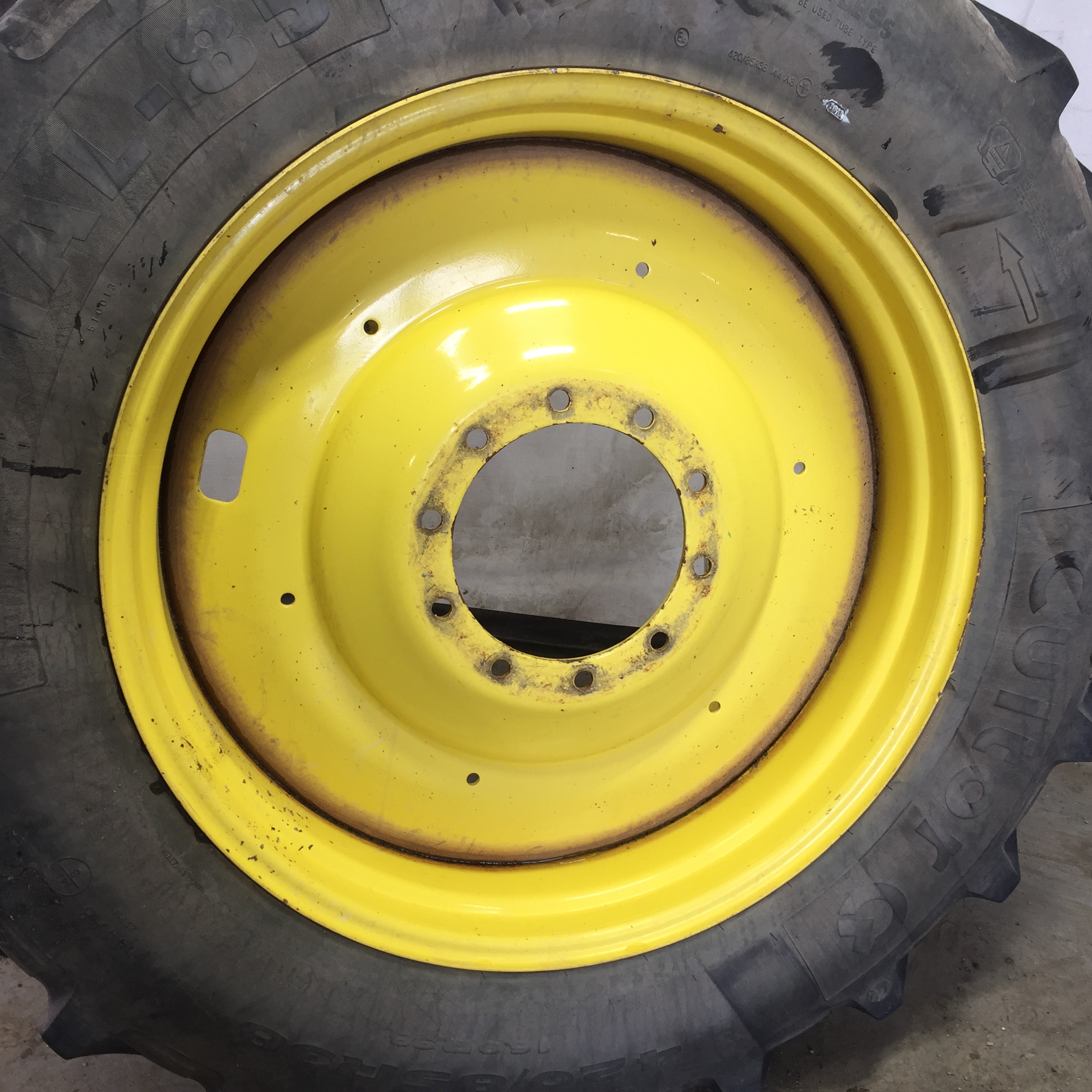 38''D x 16''W Formed Plate W/Weight Holes Wheel WT008397