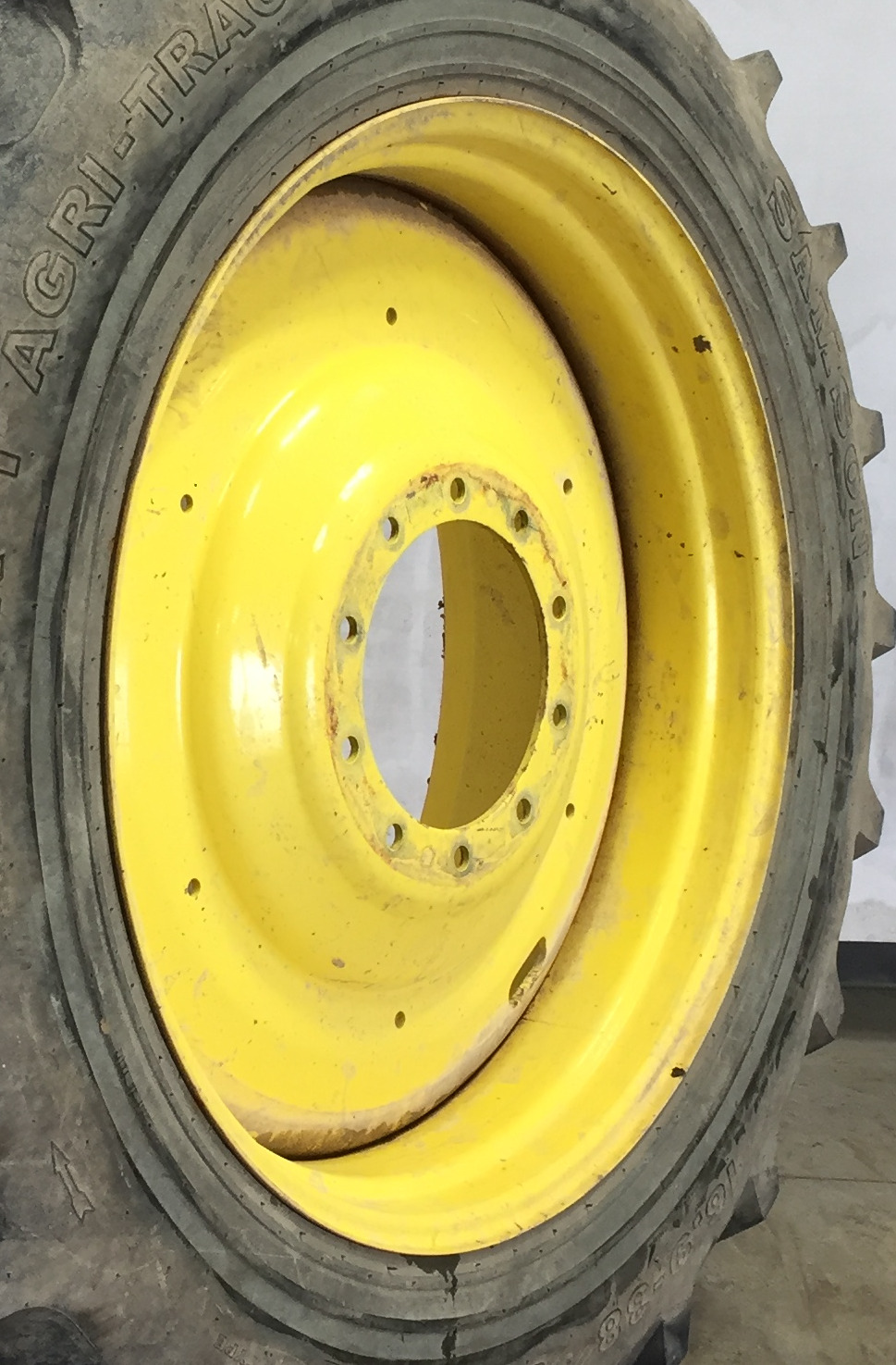 38''D x 16''W Formed Plate W/Weight Holes Wheel WT008399