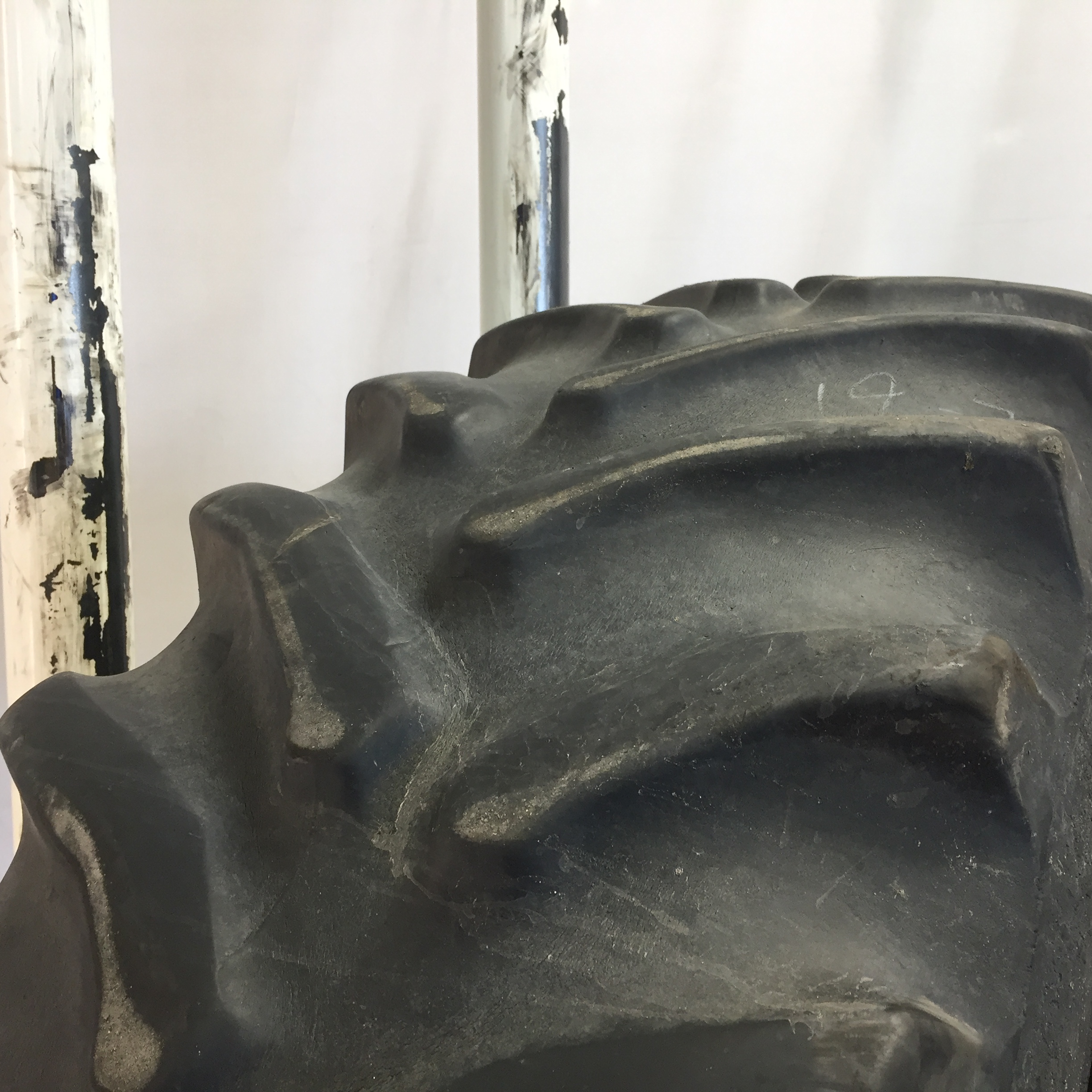 20.8/R42 Goodyear Farm Dyna Torque Radial R-1 Tire S003050