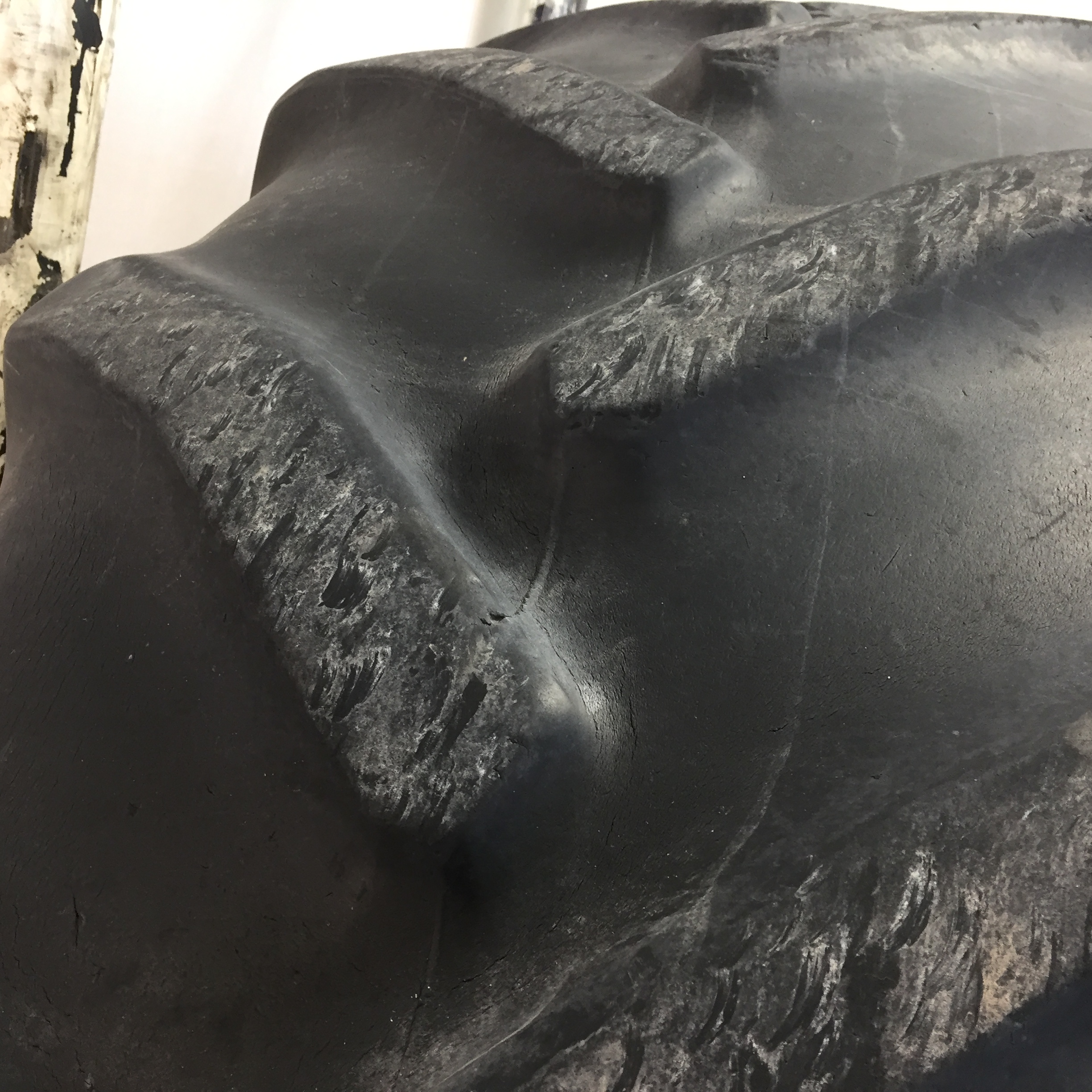 620/70R46 Goodyear Farm DT820 Super Traction R-1W Tire-Wheel Assembly T008394