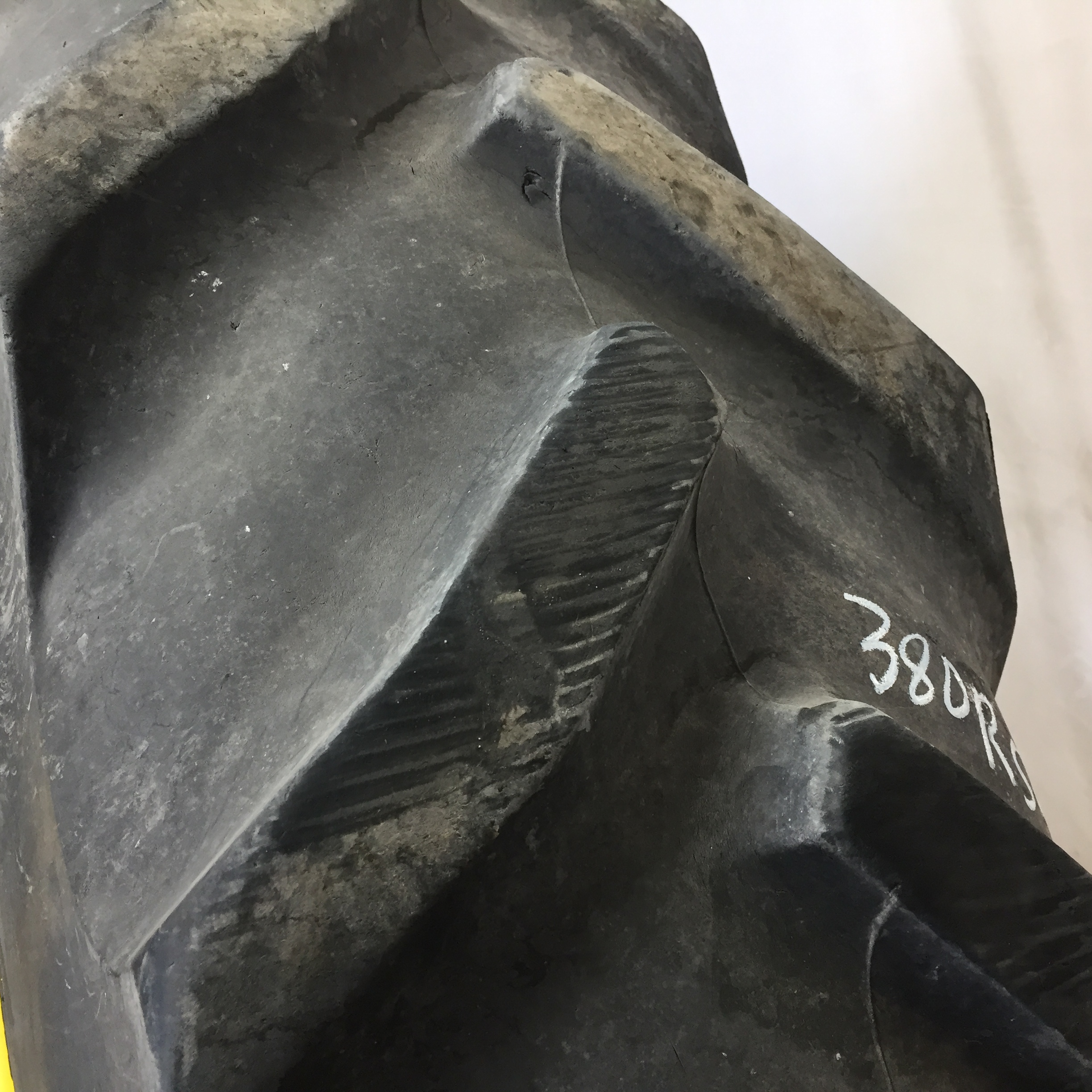 380/90R54 Goodyear Farm DT800 Super Traction R-1W Tire-Wheel Assembly T008428