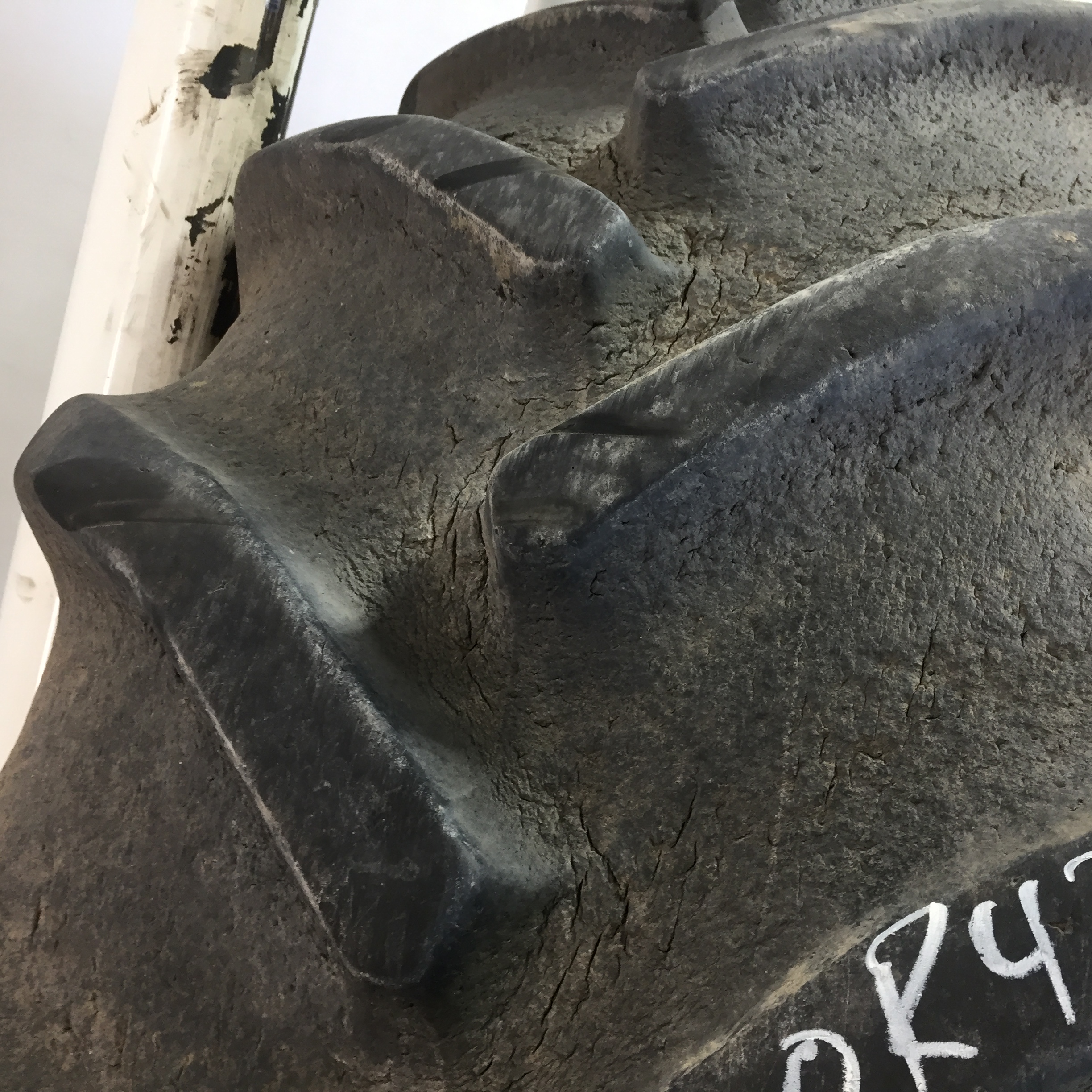 620/70R42 Goodyear Farm DT820 Super Traction R-1W Tire RT008408