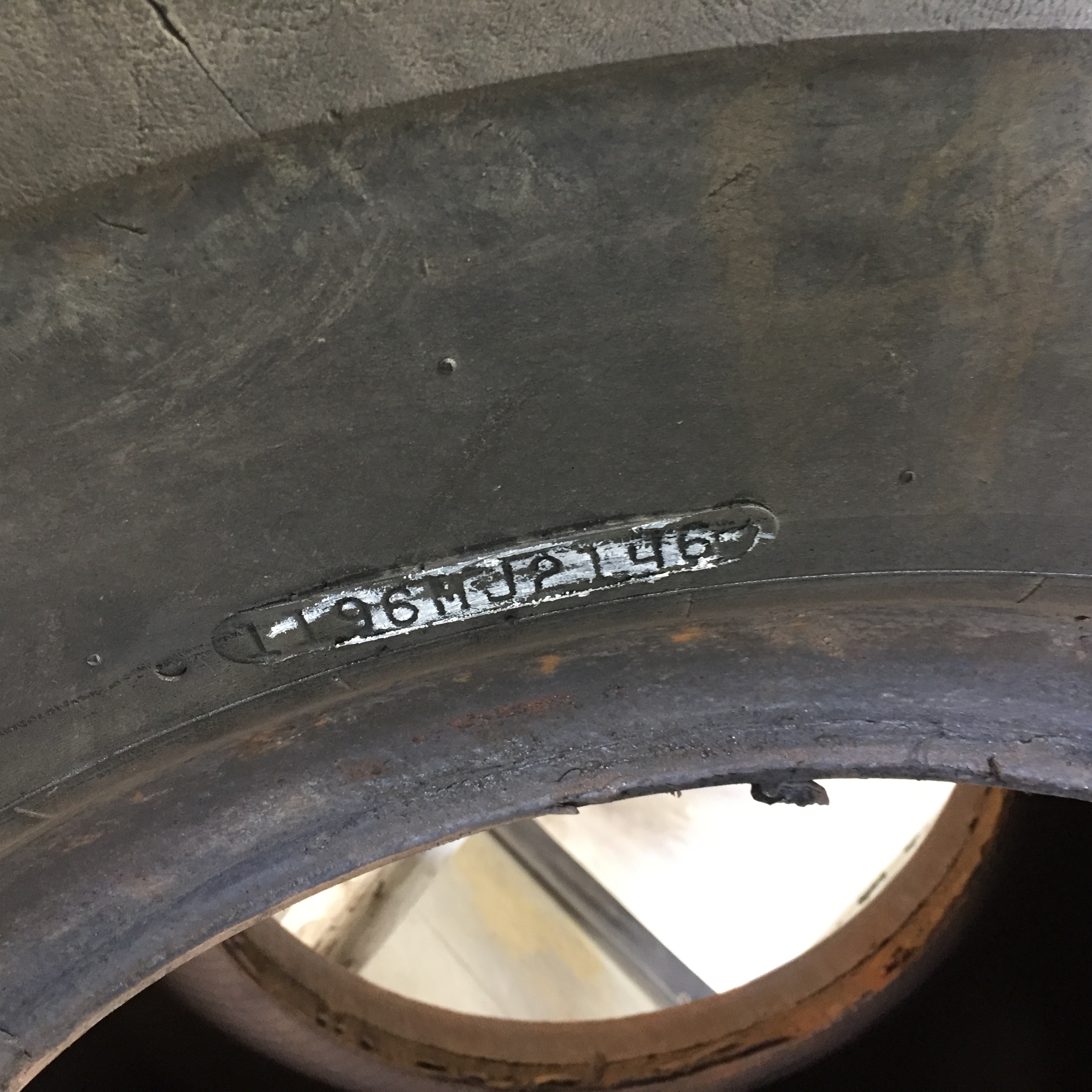 26.5/-25 Goodyear SXT D/L L-5 Tire T008493