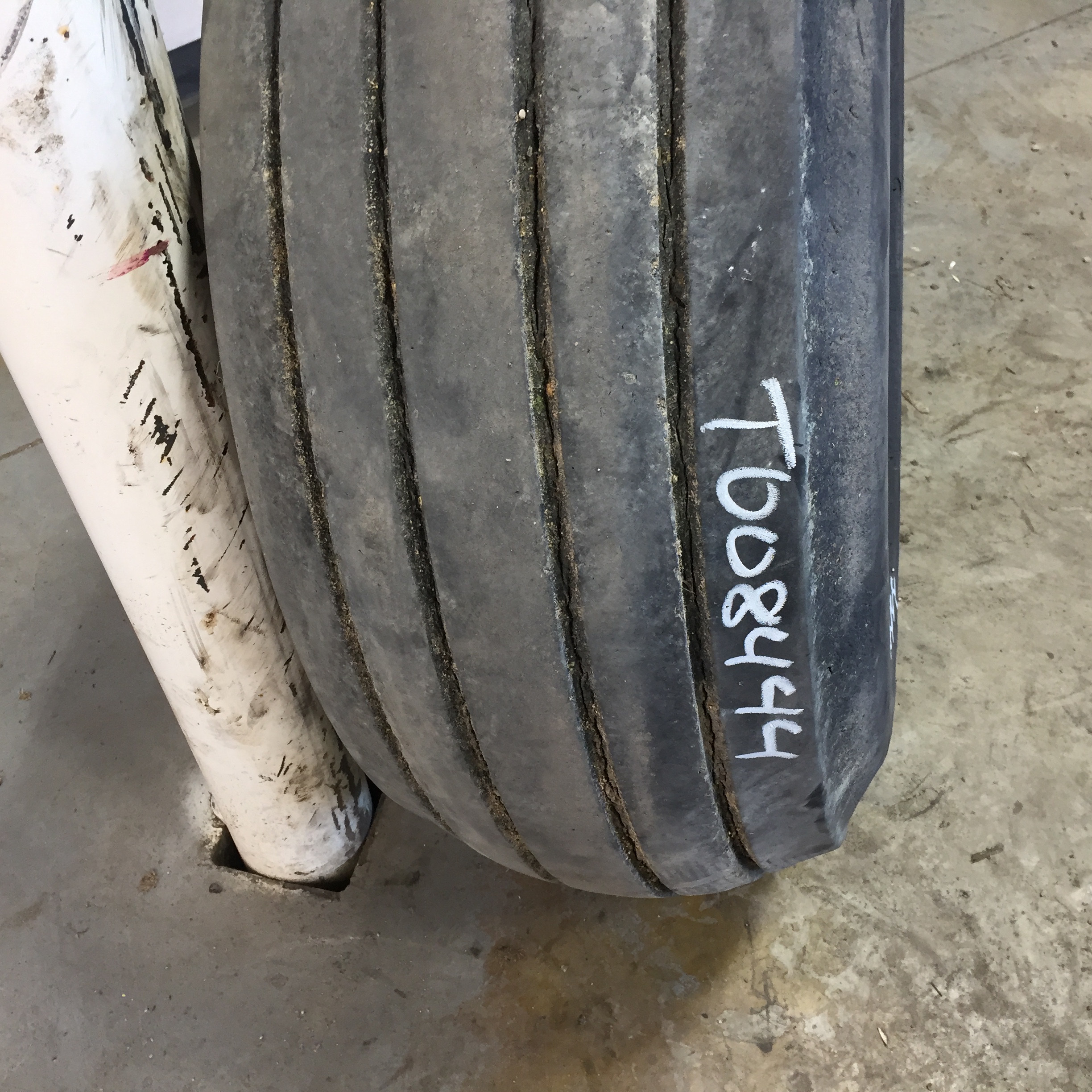 12.5/L-15 Goodyear Farm FI Highway Service II I-1 Tire-Wheel Assembly T008444